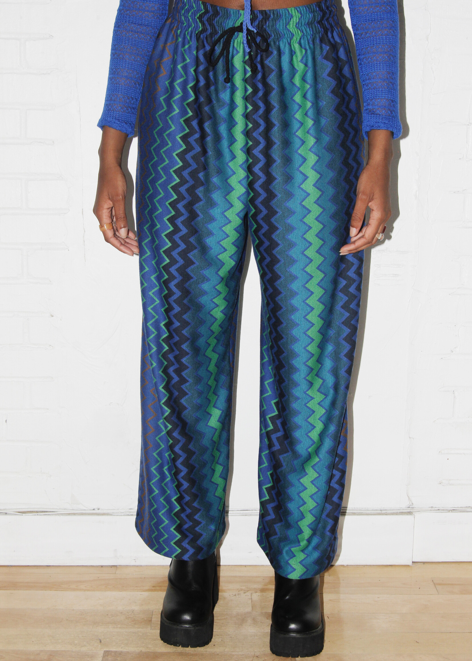 Studio Citizen Studio Citizen Relaxed Fit Drawstring Pant in Blue, Green and Brown Zig Zag