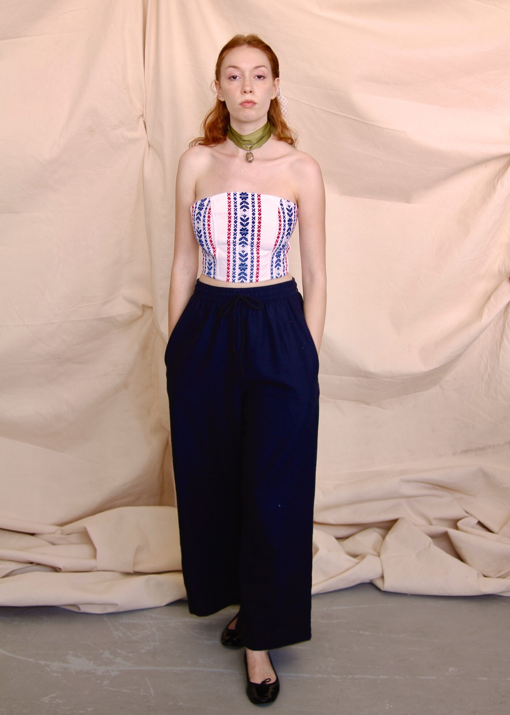 Studio Citizen Studio Citizen Super Relaxed Fit Drawstring Pant in Navy Linen