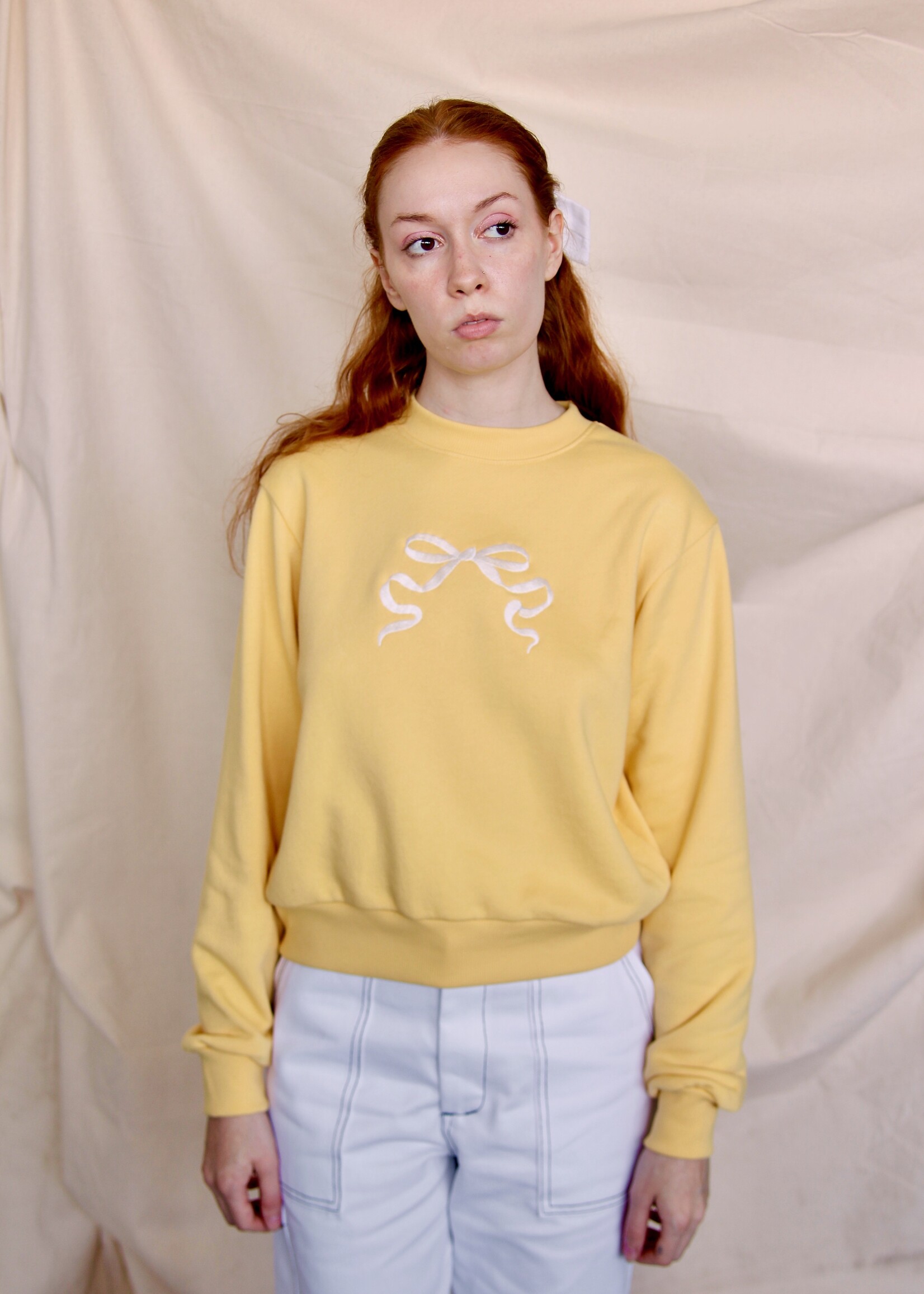 Light yellow crewneck sweatshirt sale