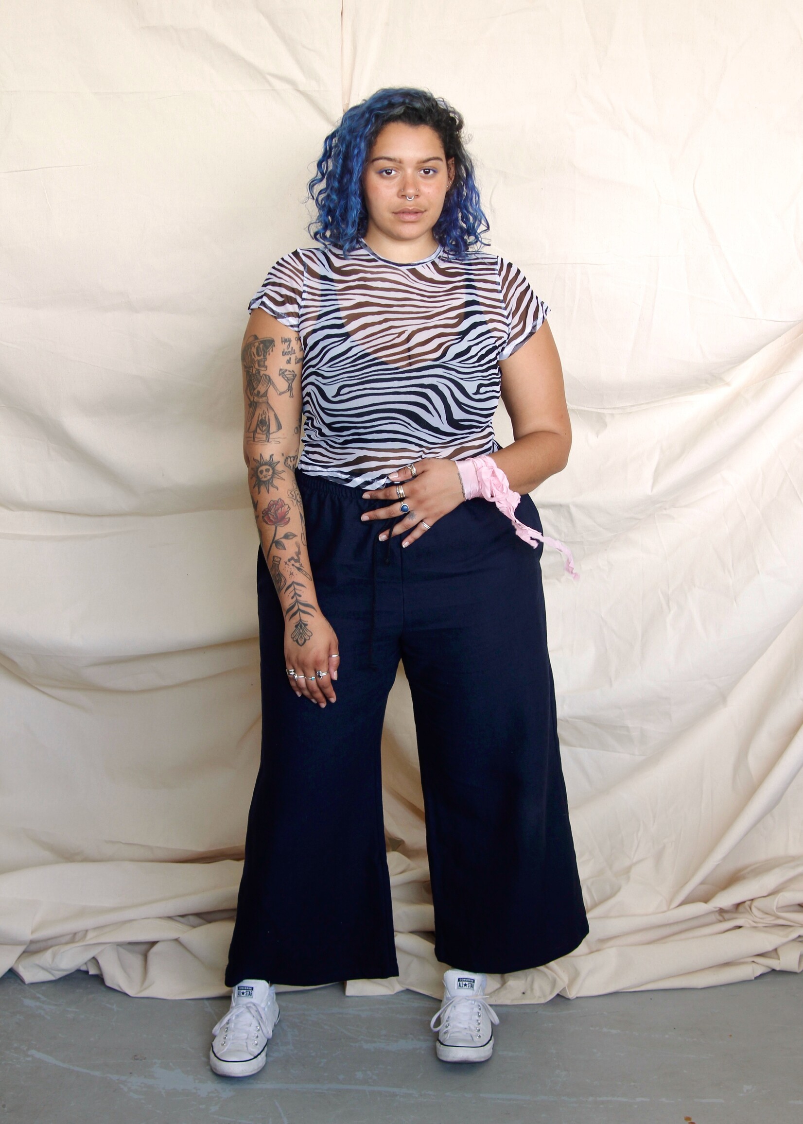 Studio Citizen Studio Citizen Super Relaxed Fit Drawstring Pant in Navy Linen