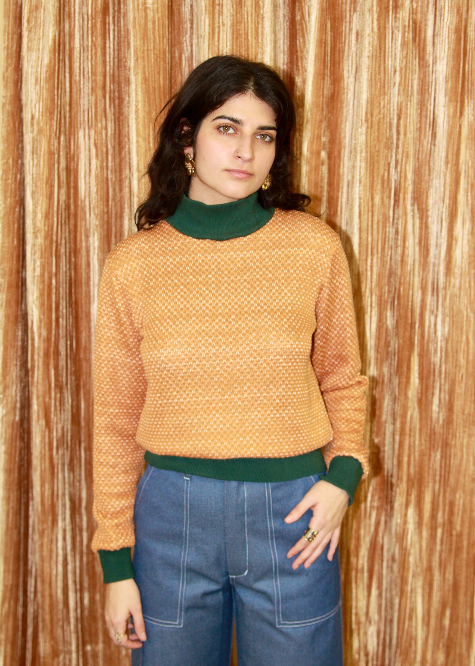 Studio Citizen Studio Citizen Mockneck Sweater in Burnt Orange with Forest Green Rib