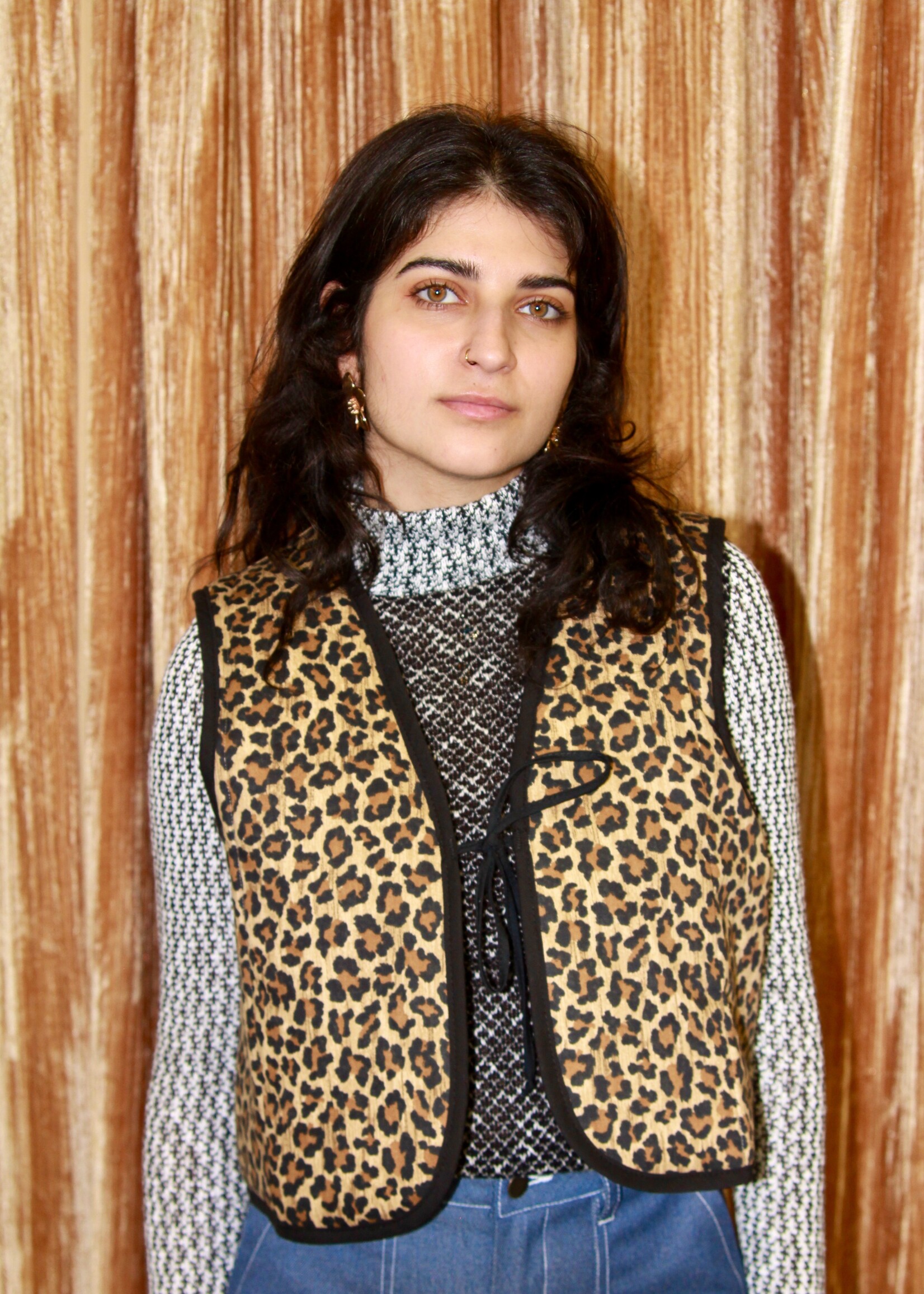 Studio Citizen Studio Citizen Tie Vest in Leopard Print