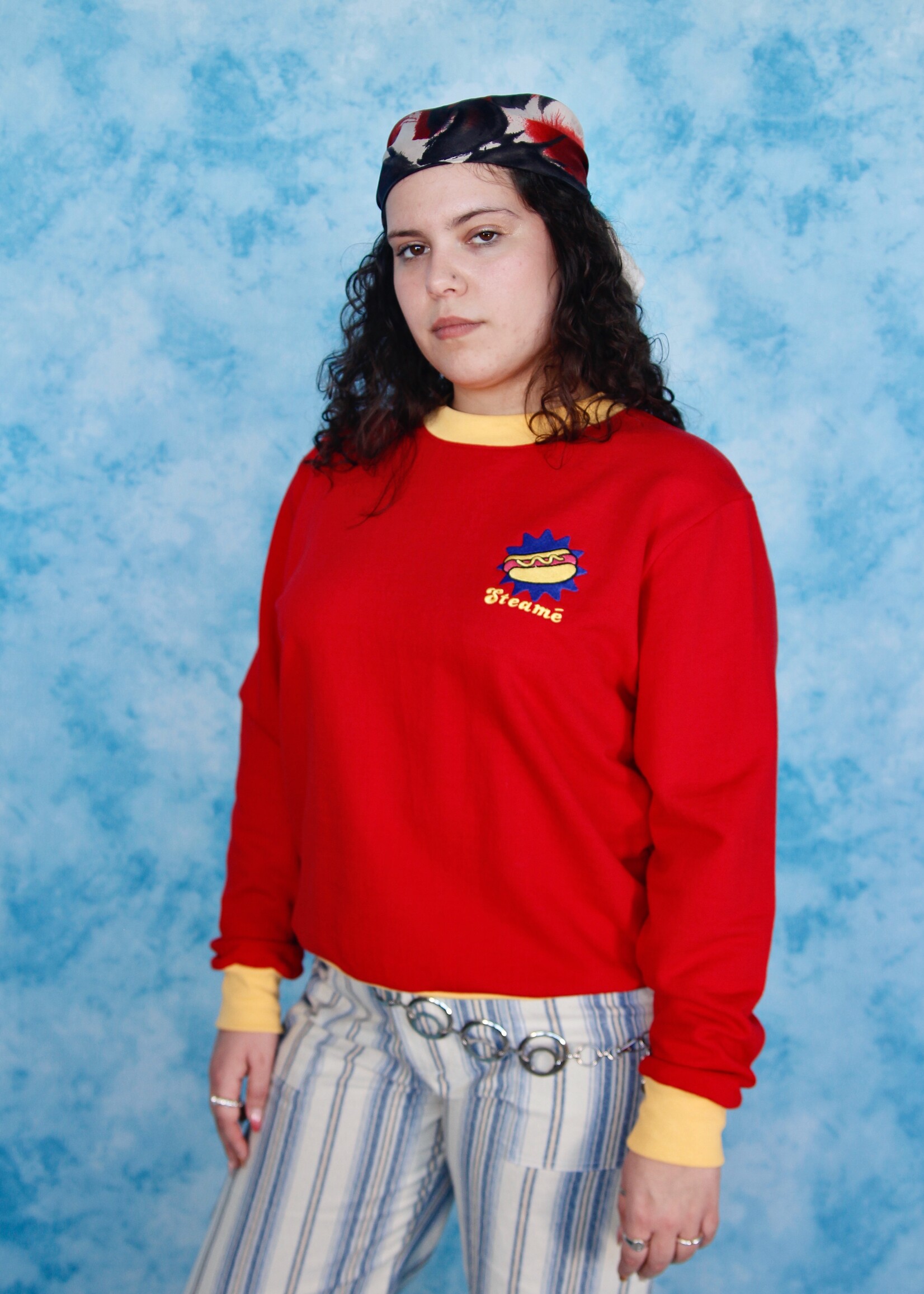 Studio Citizen Studio Citizen Crewneck Sweatshirt in Red with Steamé Embroidery