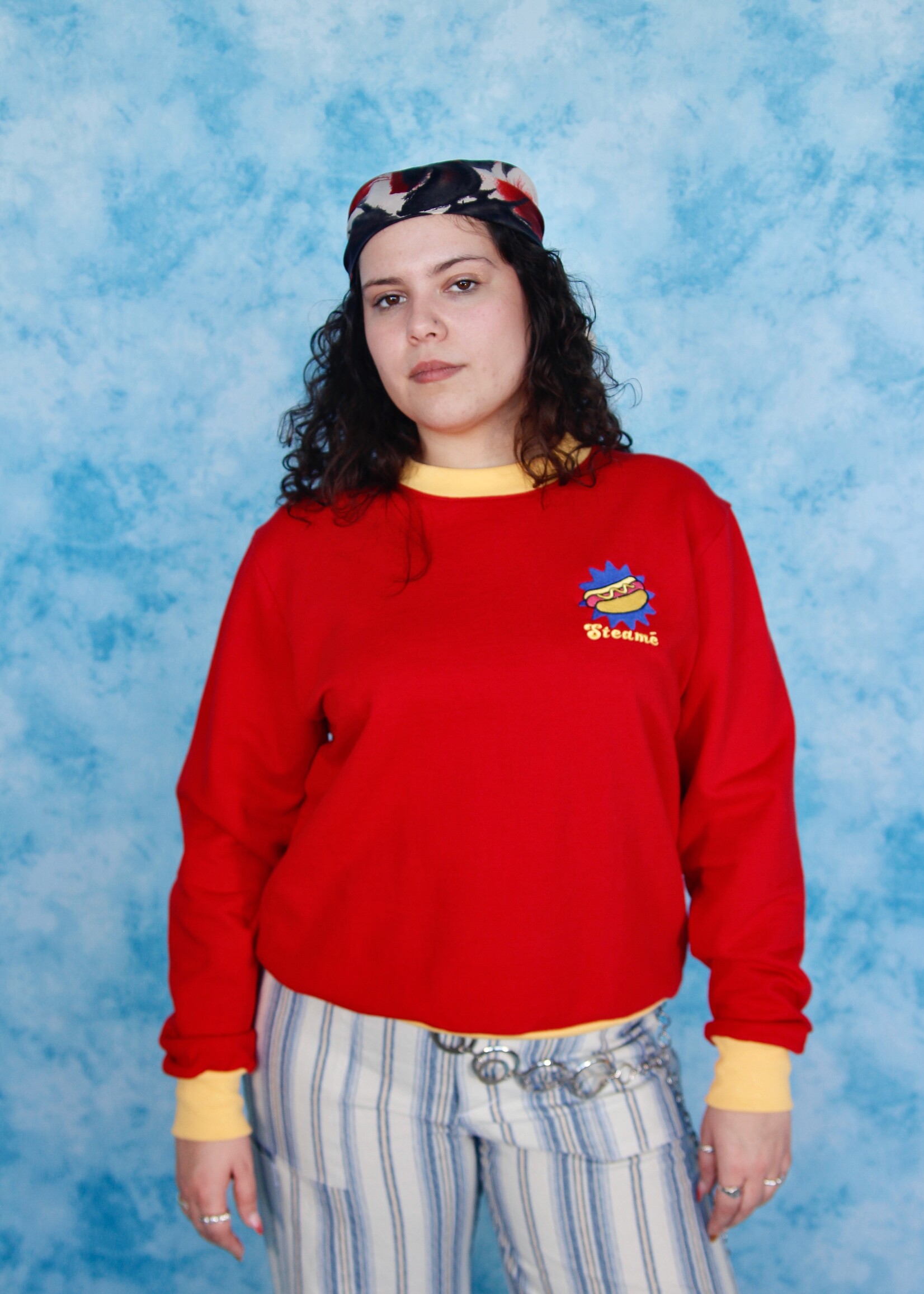 Studio Citizen Studio Citizen Crewneck Sweatshirt in Red with Steamé Embroidery