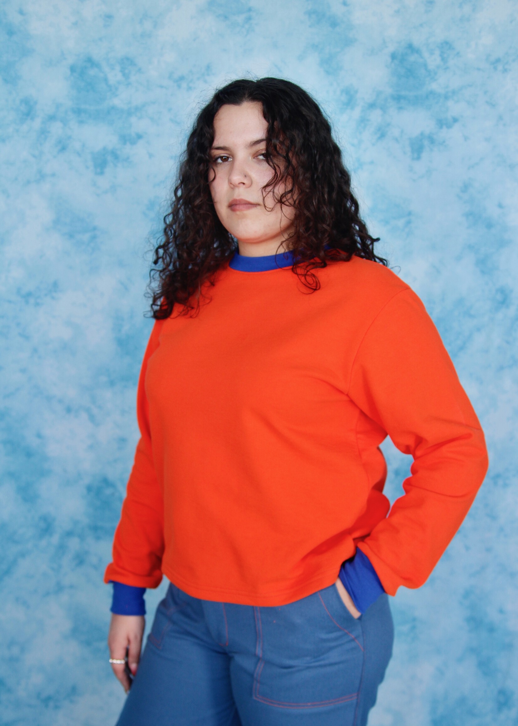 Studio Citizen Studio Citizen Crewneck Sweater Flat Hem in Orange with Blue Rib