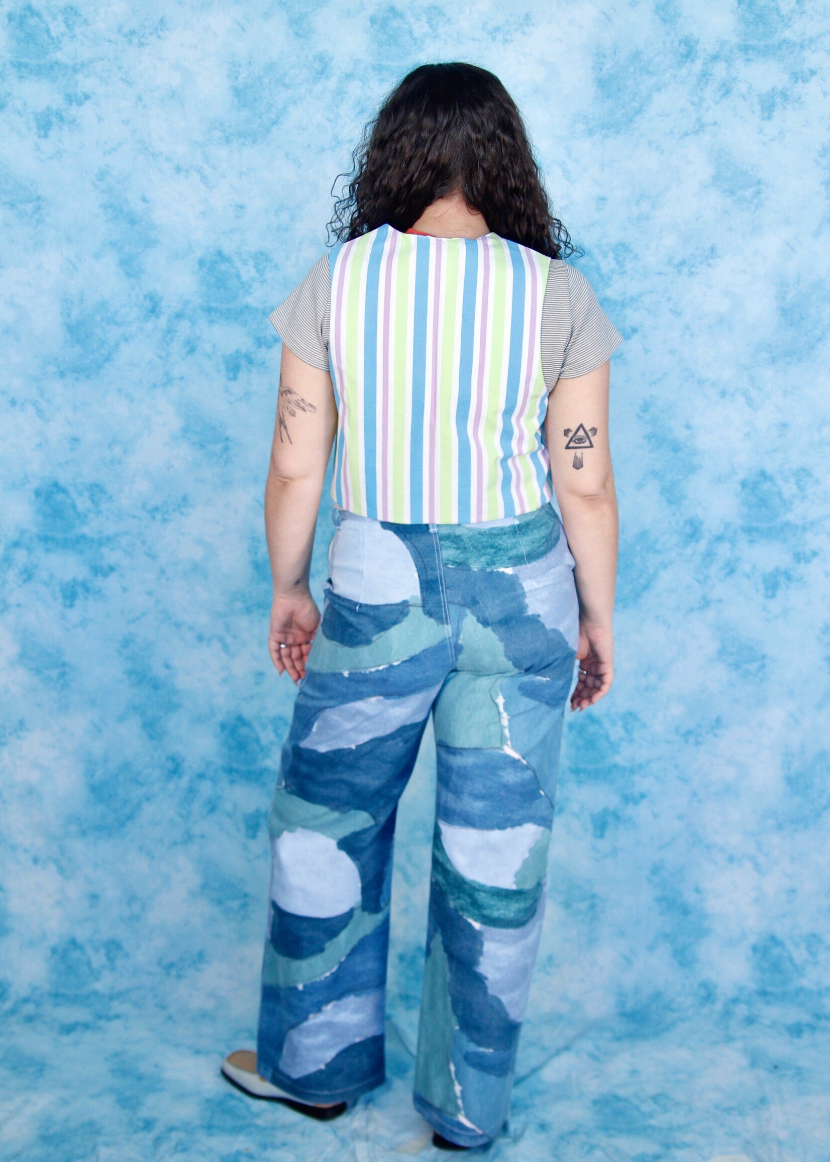Studio Citizen Studio Citizen Straight Cut Pants in Blue Watercolour