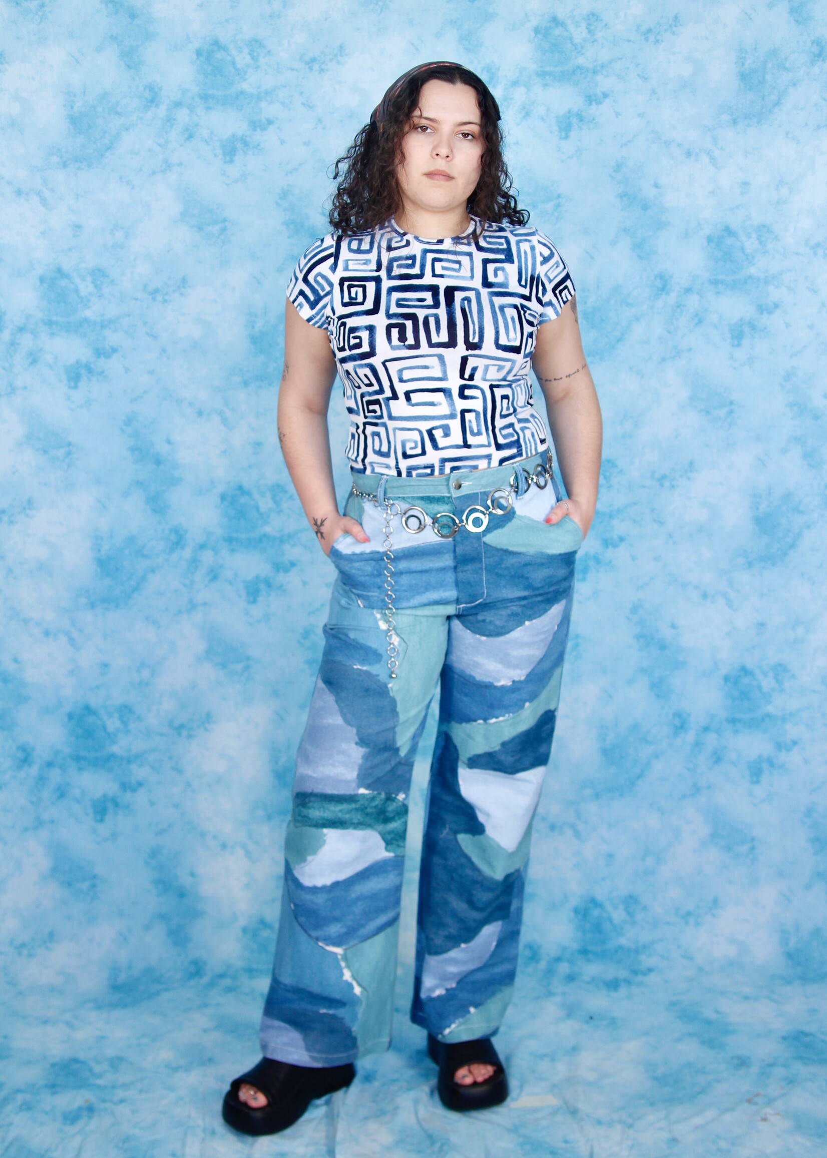 Studio Citizen Studio Citizen Straight Cut Pants in Blue Watercolour