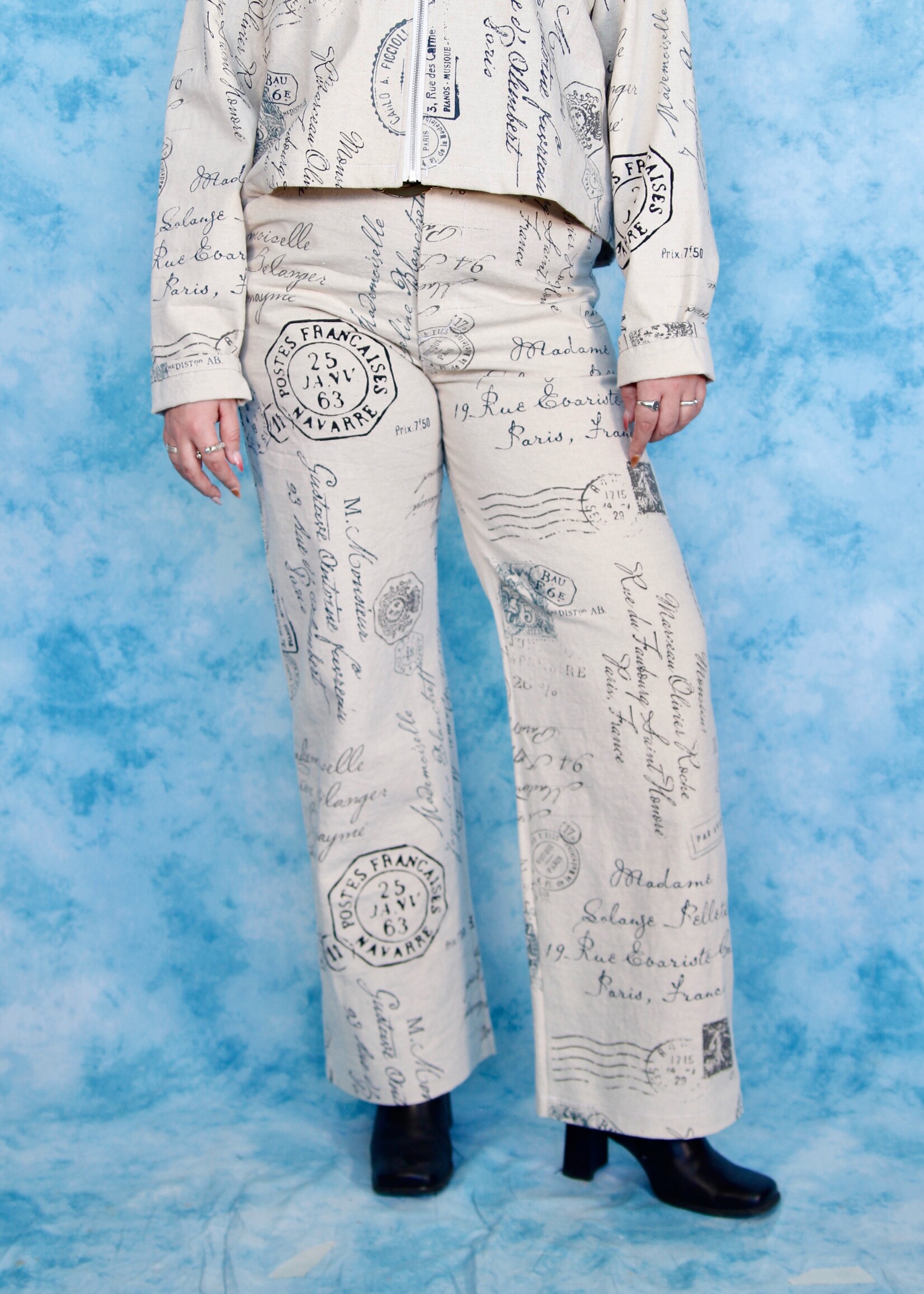 Studio Citizen Studio Citizen Straight Cut Pants in  Les Adresses de Paris