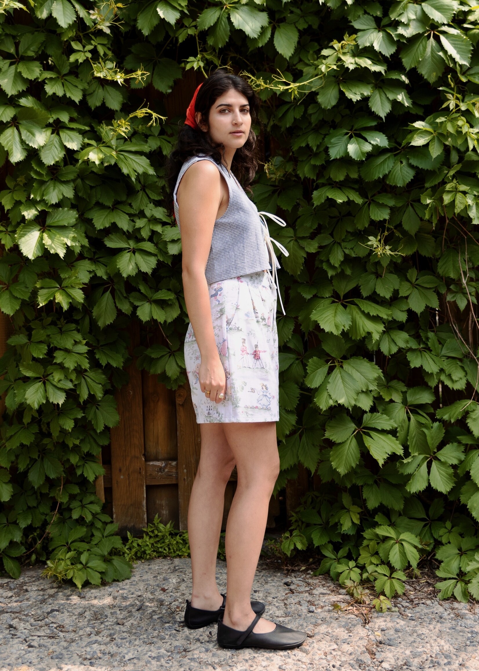 Studio Citizen Studio Citizen Fitted Vest in Blue Gingham