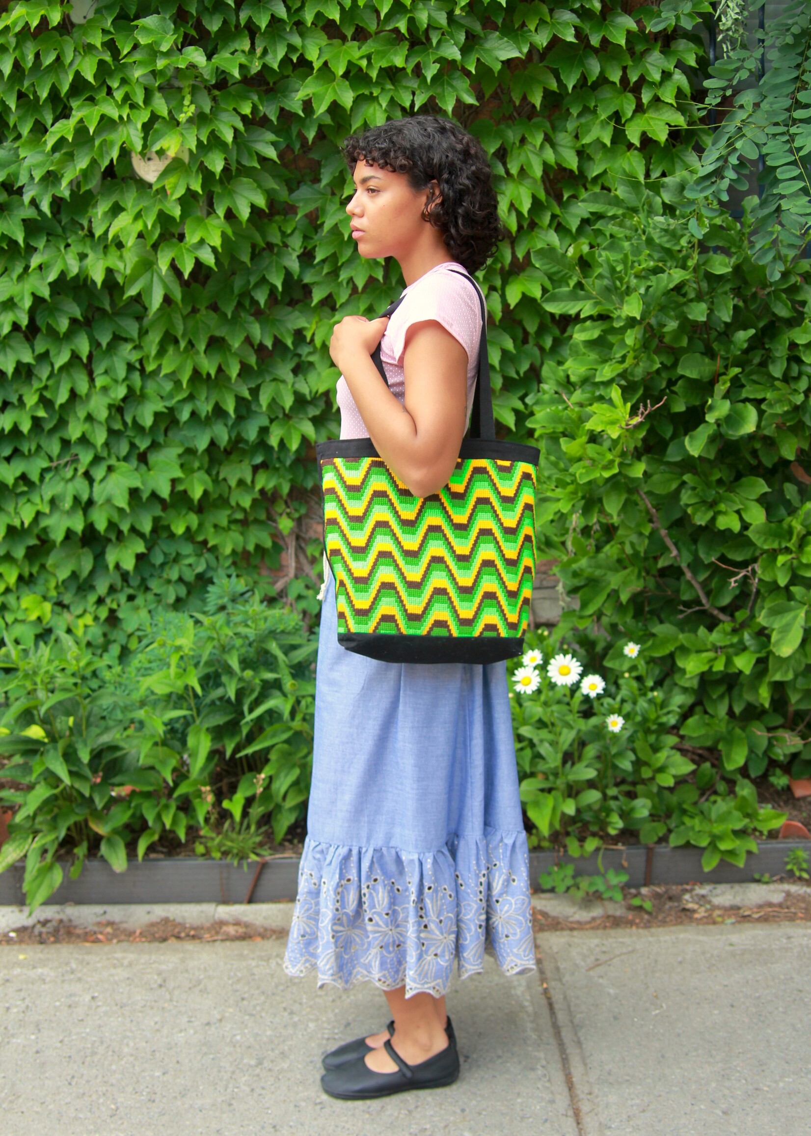 Studio Citizen Studio Citizen Upcycled Cross-Stitch Tote Bag - 70s Wave