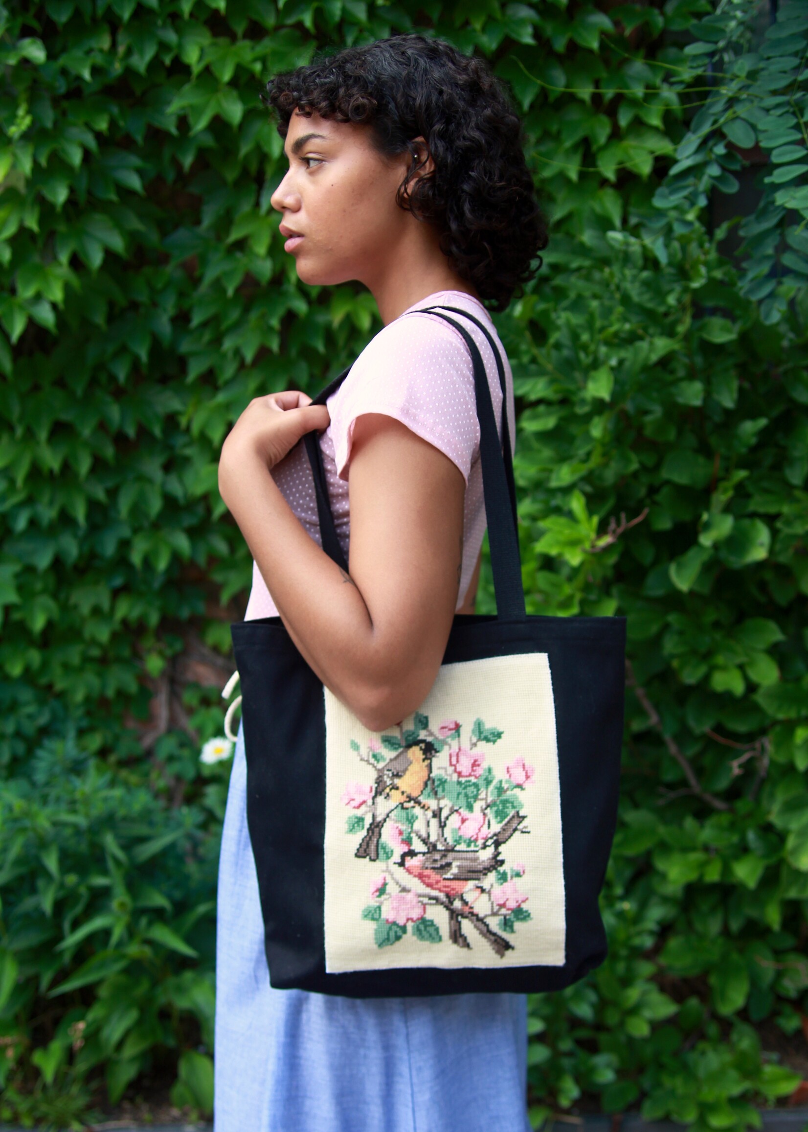 Studio Citizen Studio Citizen Upcycled Cross-Stitch Tote Bag - Robins