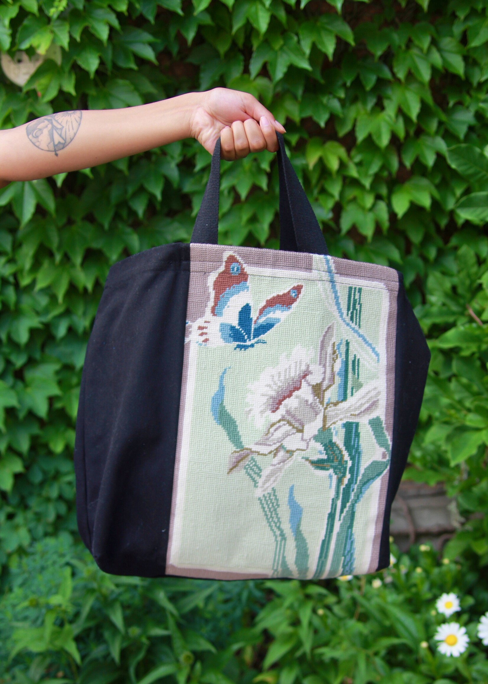 Studio Citizen Studio Citizen Upcycled Cross-Stitch Tote Bag - Lily and Butterfly