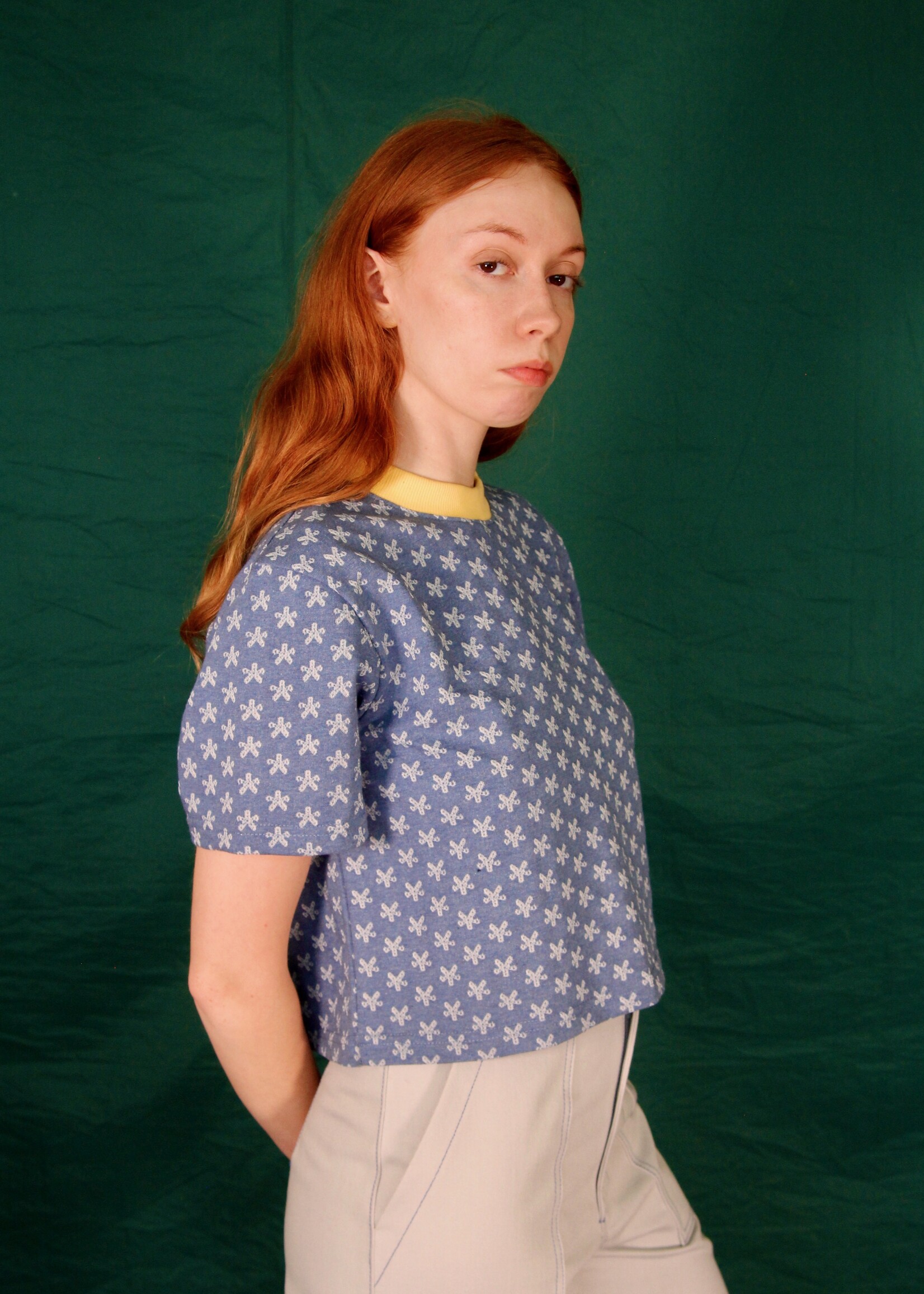 Studio Citizen Studio Citizen Perfect Tee in Blue Flower w/ Yellow Rib