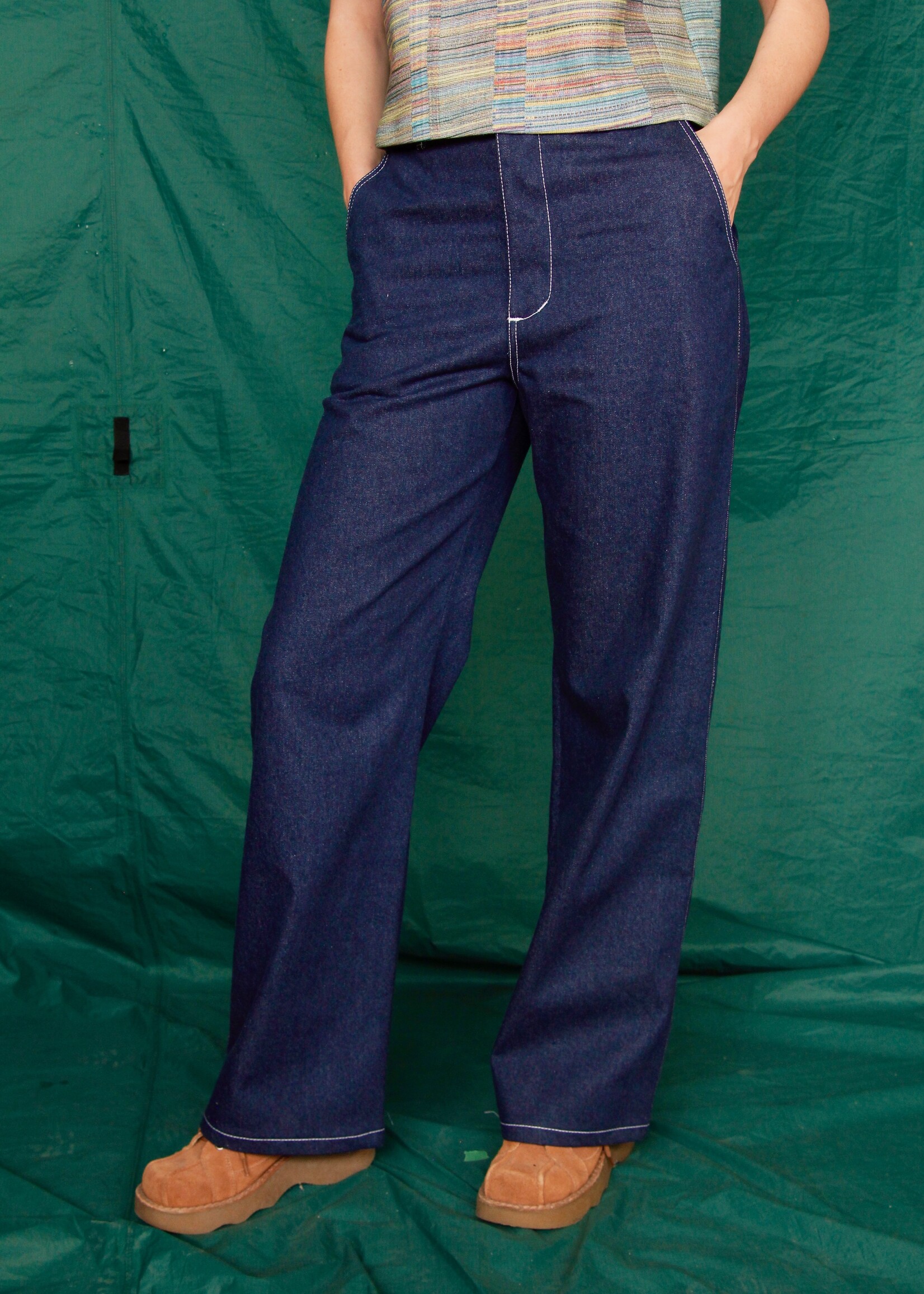 Studio Citizen Studio Citizen Straight Cut Pants in Dark Wash Denim