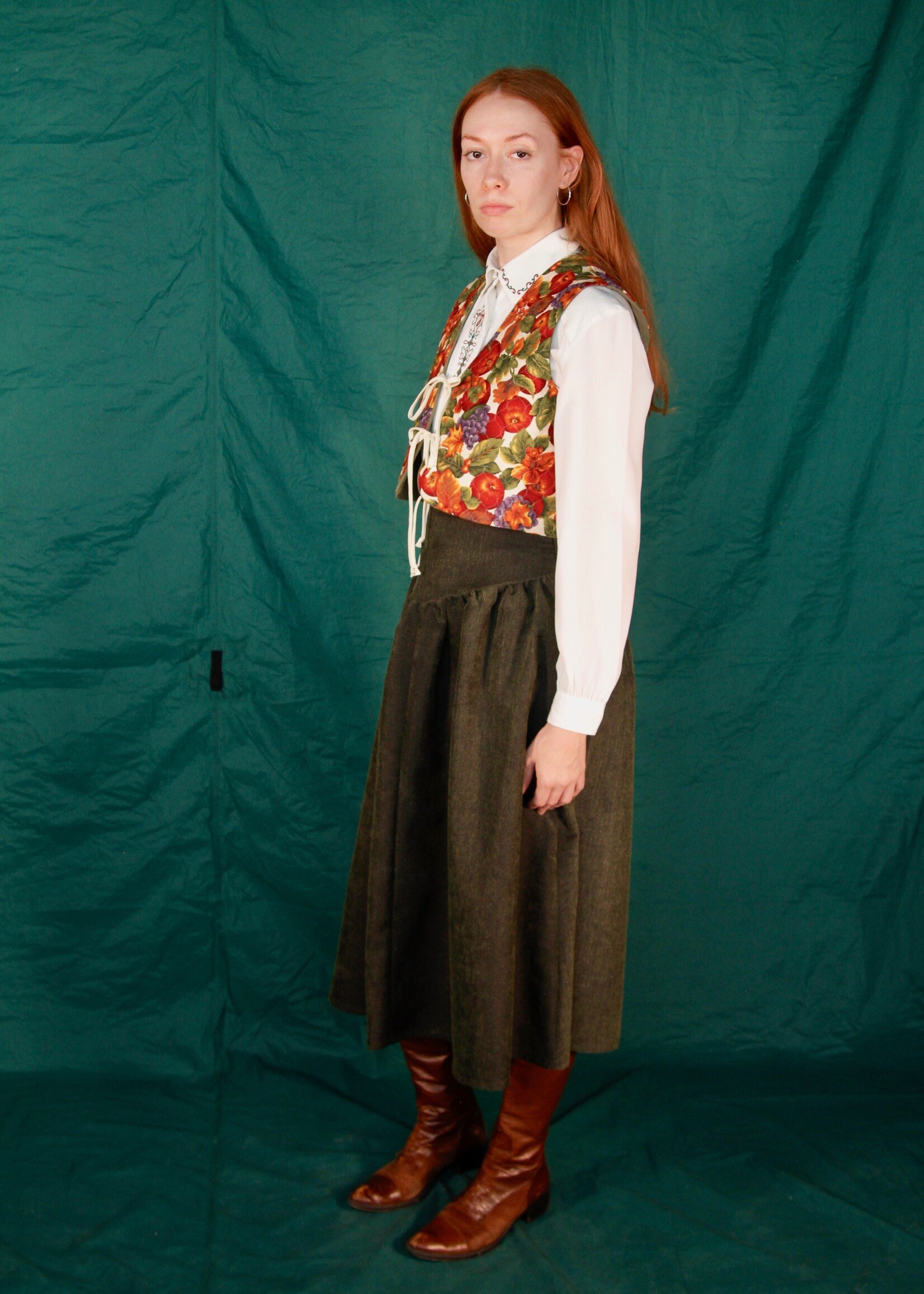 Studio Citizen Studio Citizen Tie Vest in Quilted Orchard