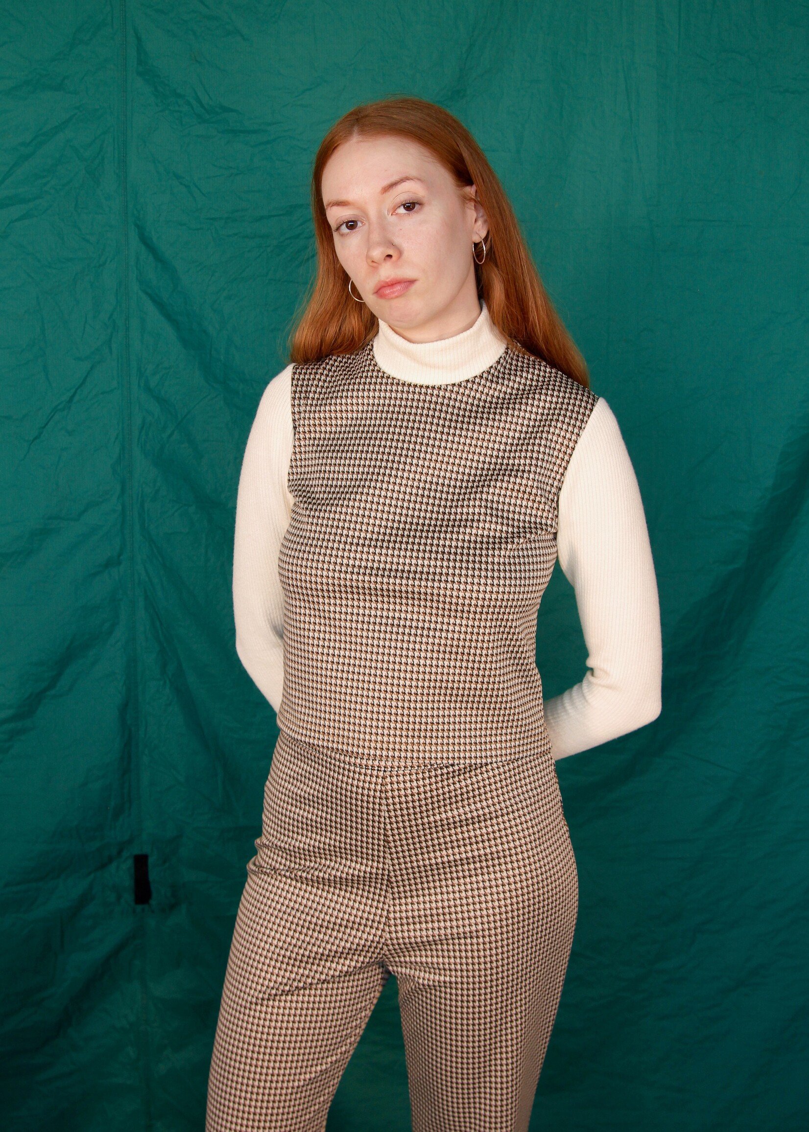 Studio Citizen Studio Citizen Mockneck Top in 70s Twill