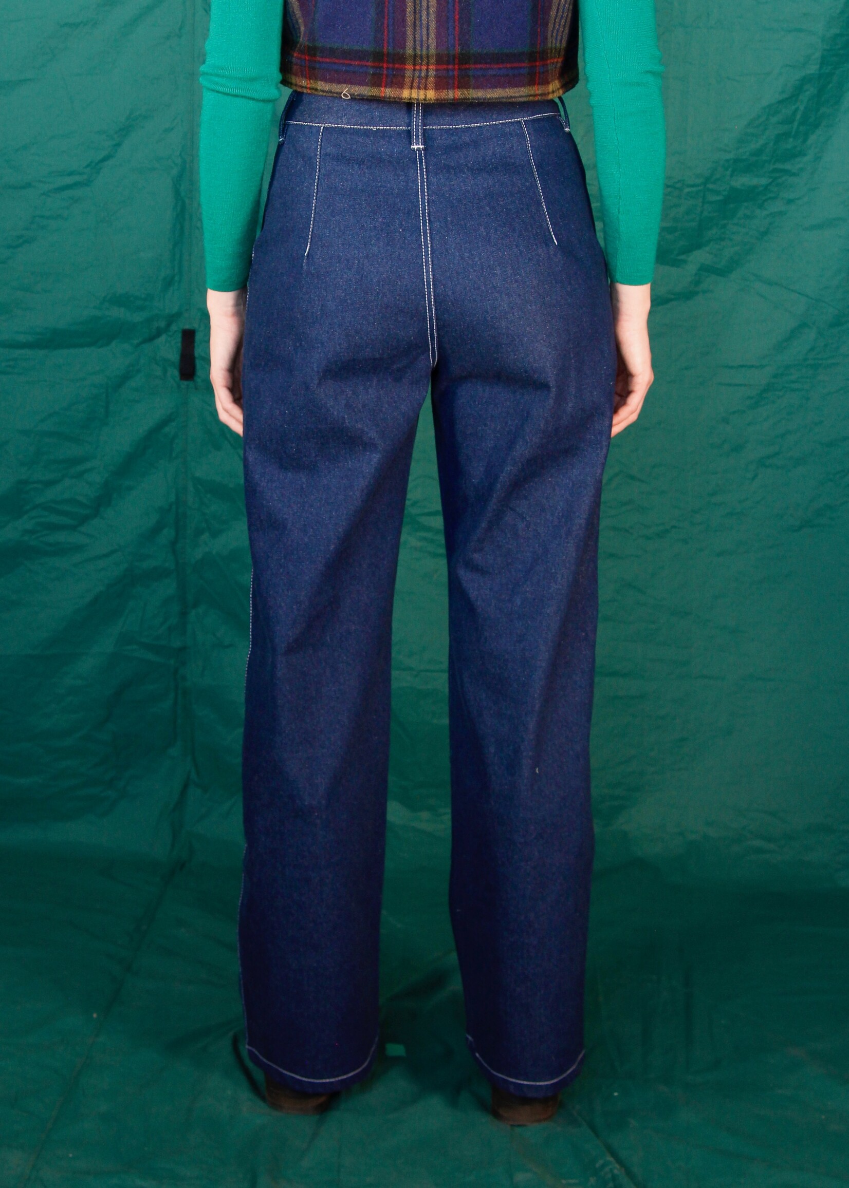 Studio Citizen Studio Citizen Straight Cut Pants in Dark Wash Denim