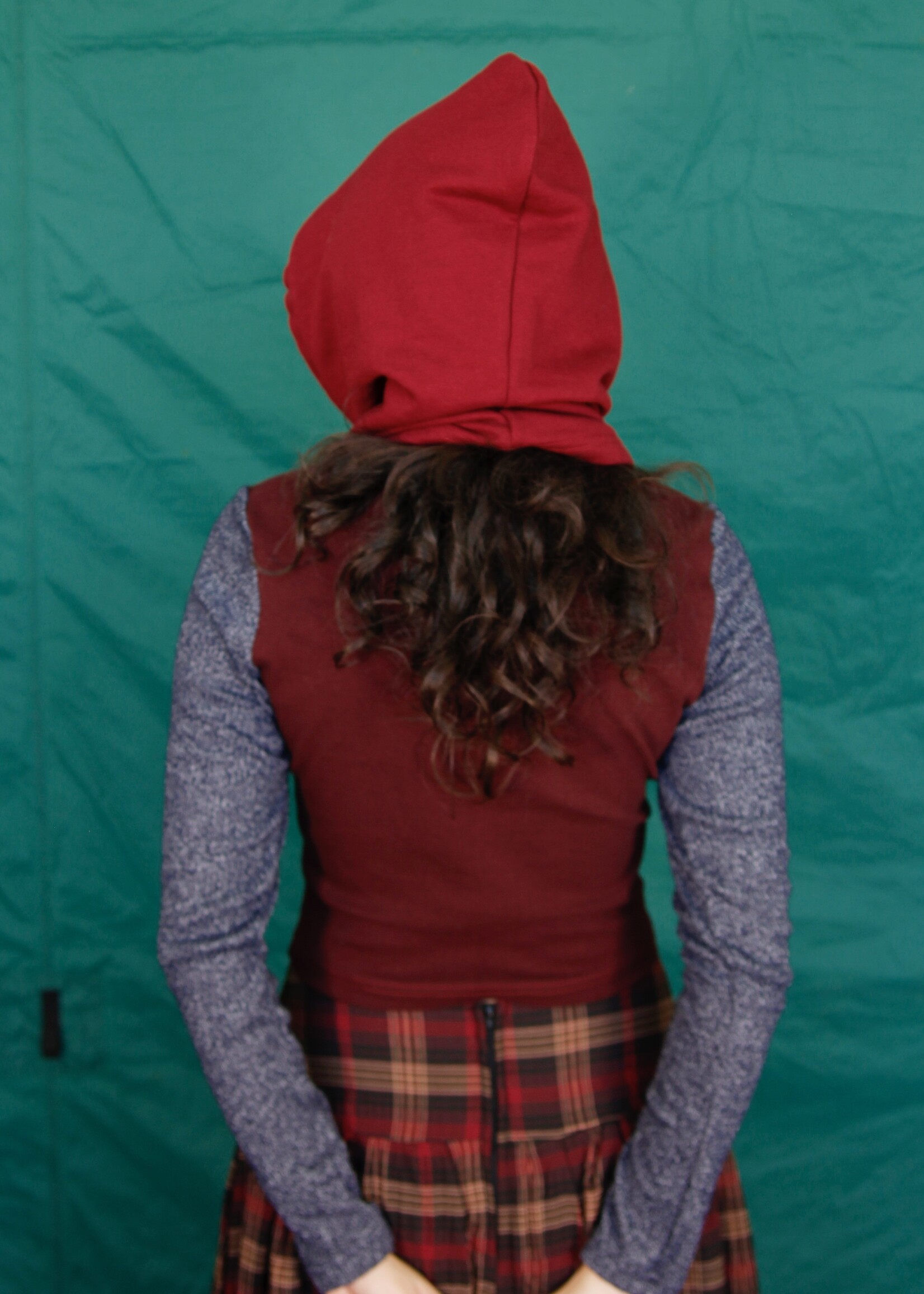 Studio Citizen Studio Citizen Drawstring Hood - Burgundy