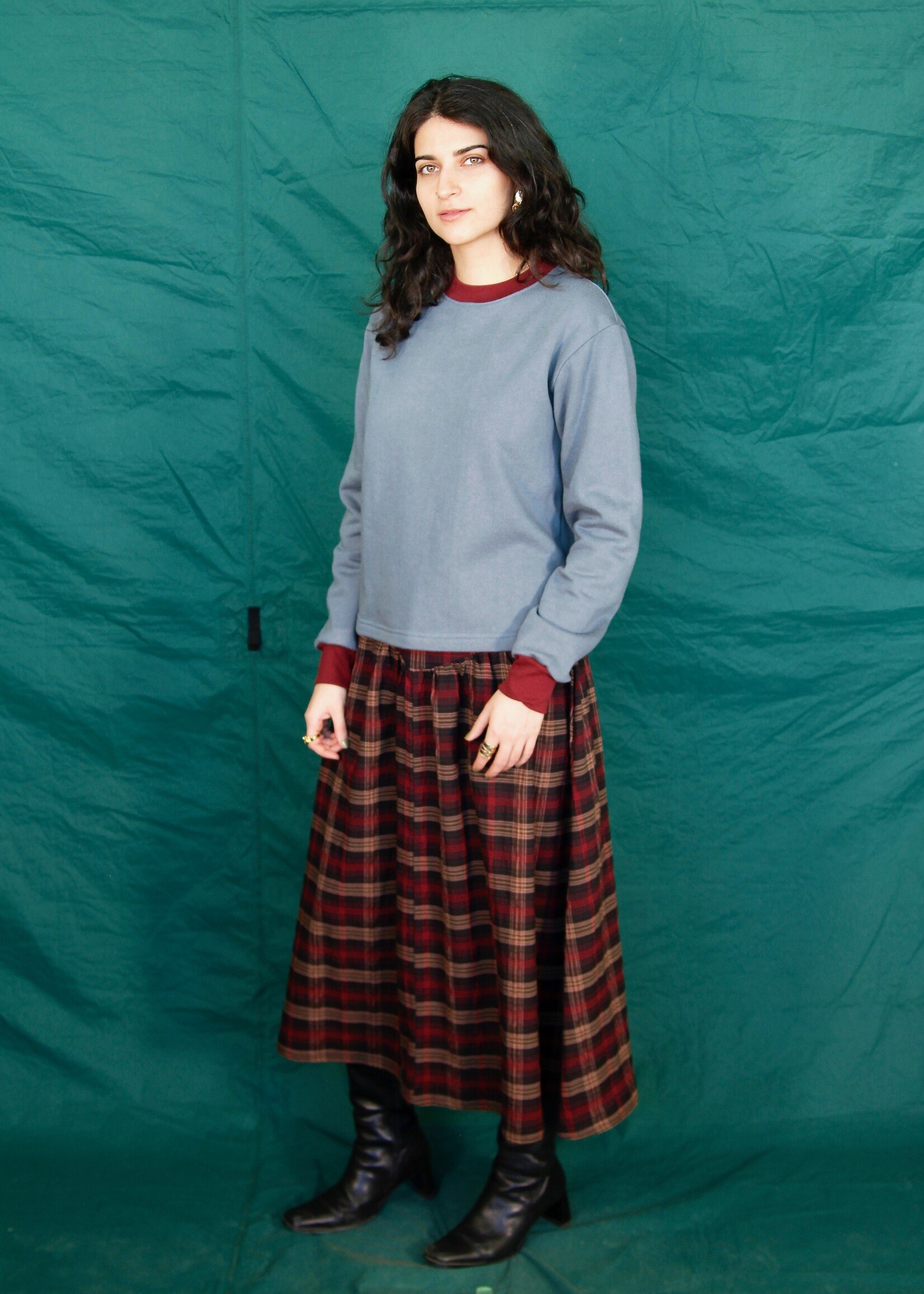 Studio Citizen Studio Citizen Crewneck Sweater Flat Hem in Stormy Weather