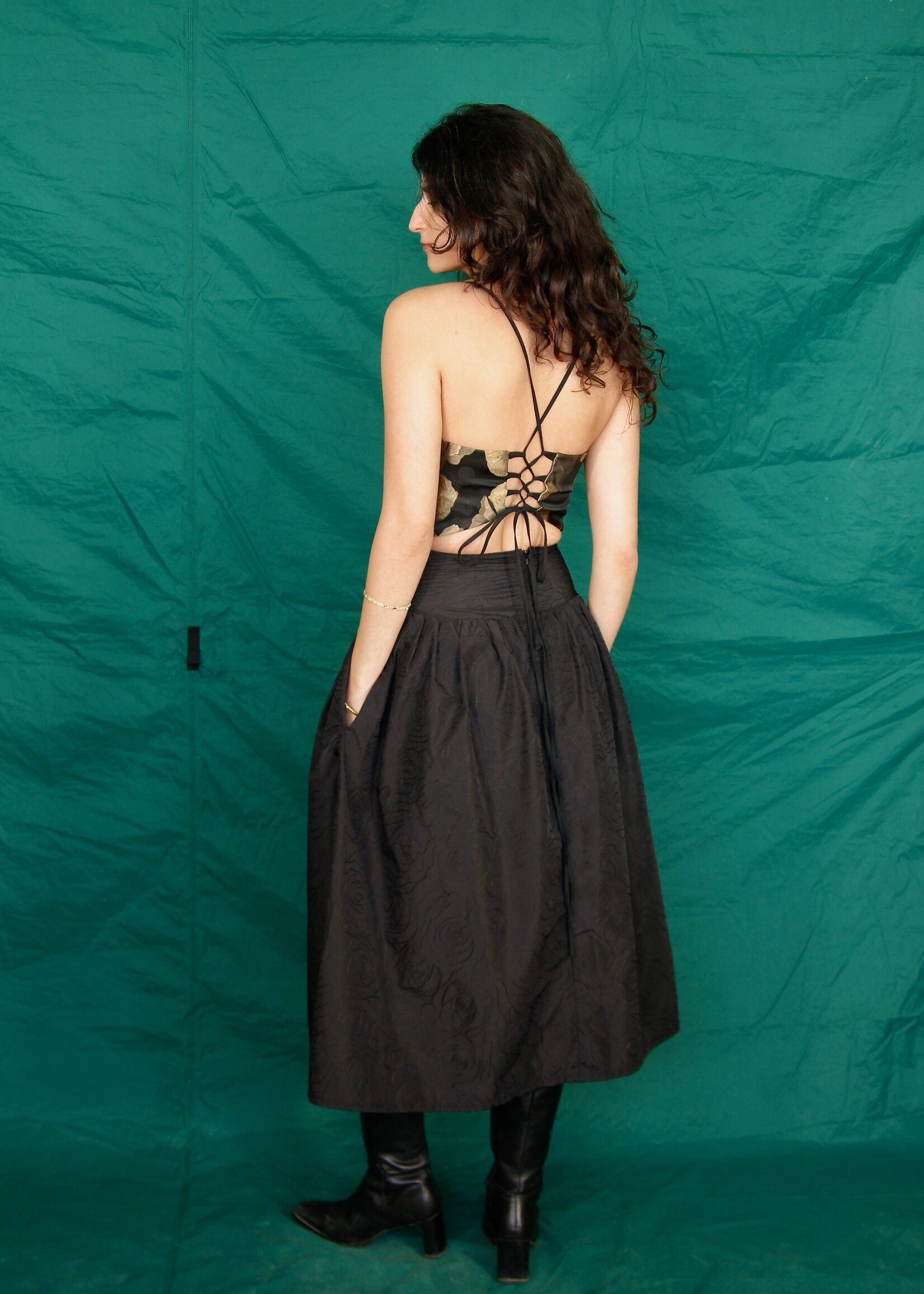 Studio Citizen Studio Citizen Maiden Skirt in Black with Embroidery