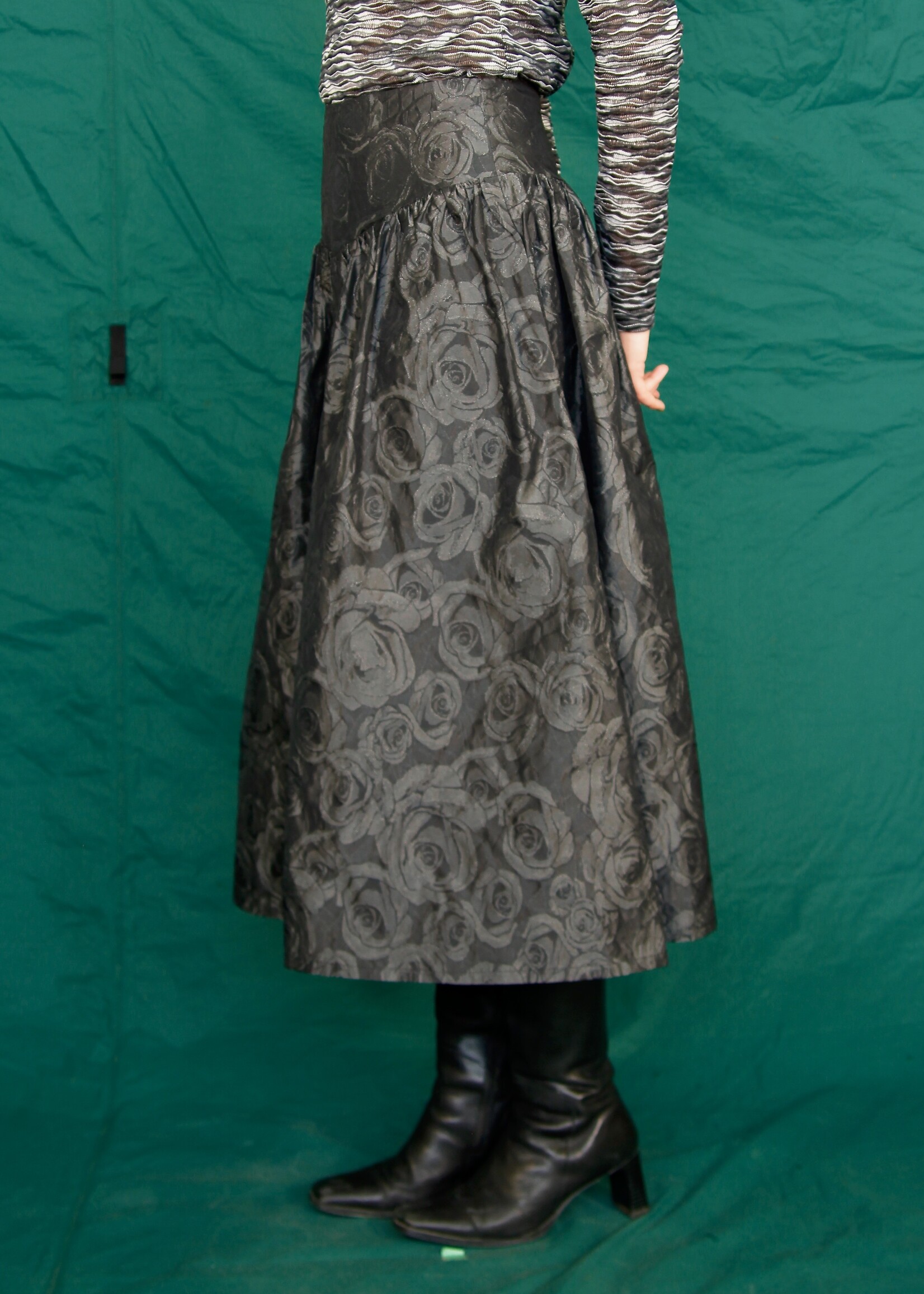 Studio Citizen Studio Citizen Maiden Skirt in Black Rose