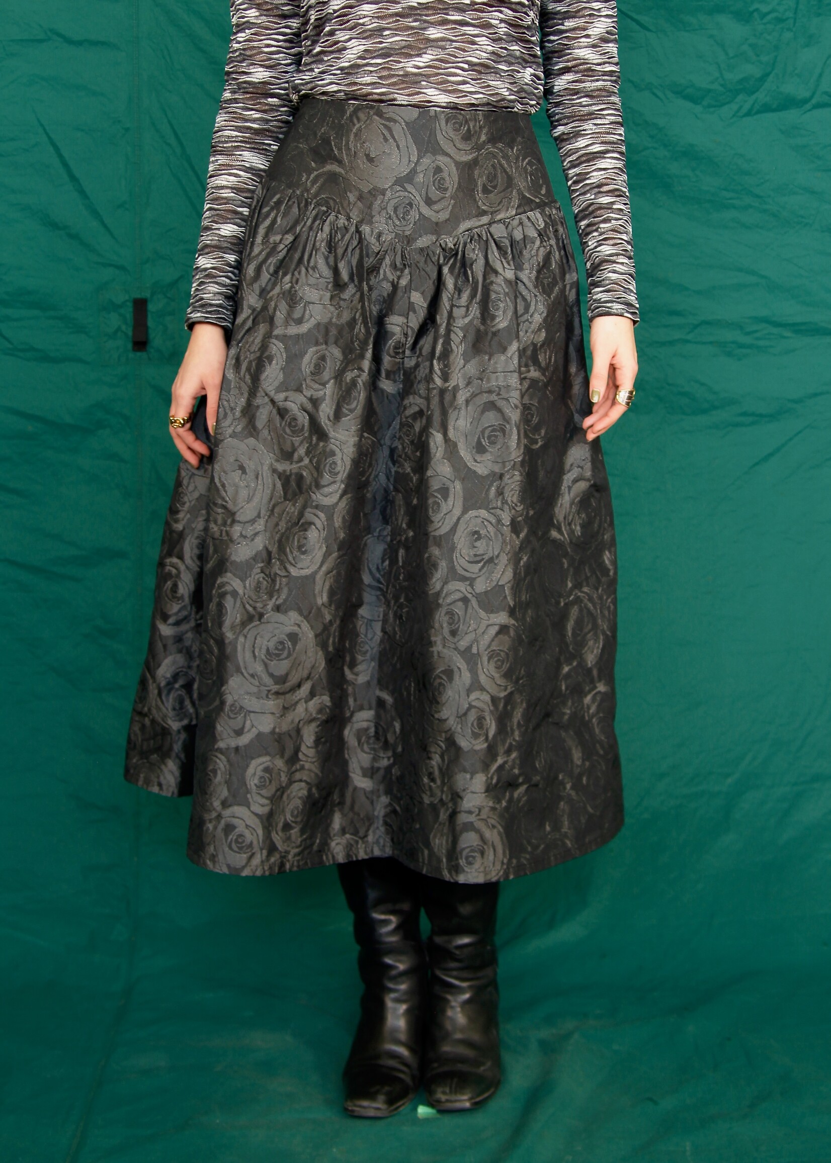 Studio Citizen Studio Citizen Maiden Skirt in Black Rose