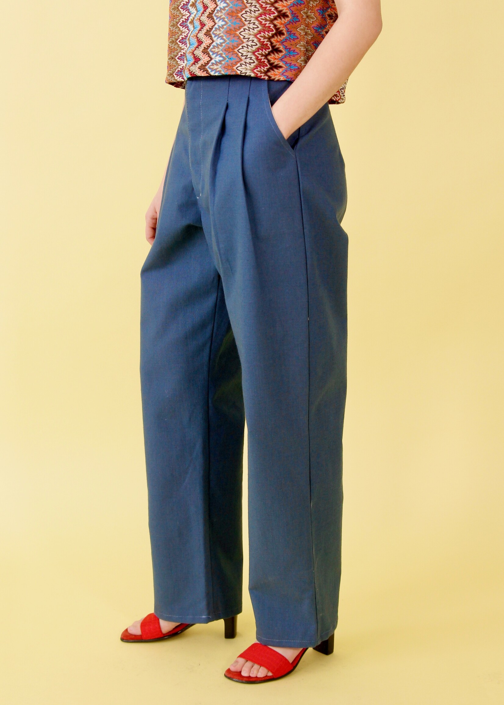 Studio Citizen Studio Citizen Pleated Pants - Heavy Blue Linen