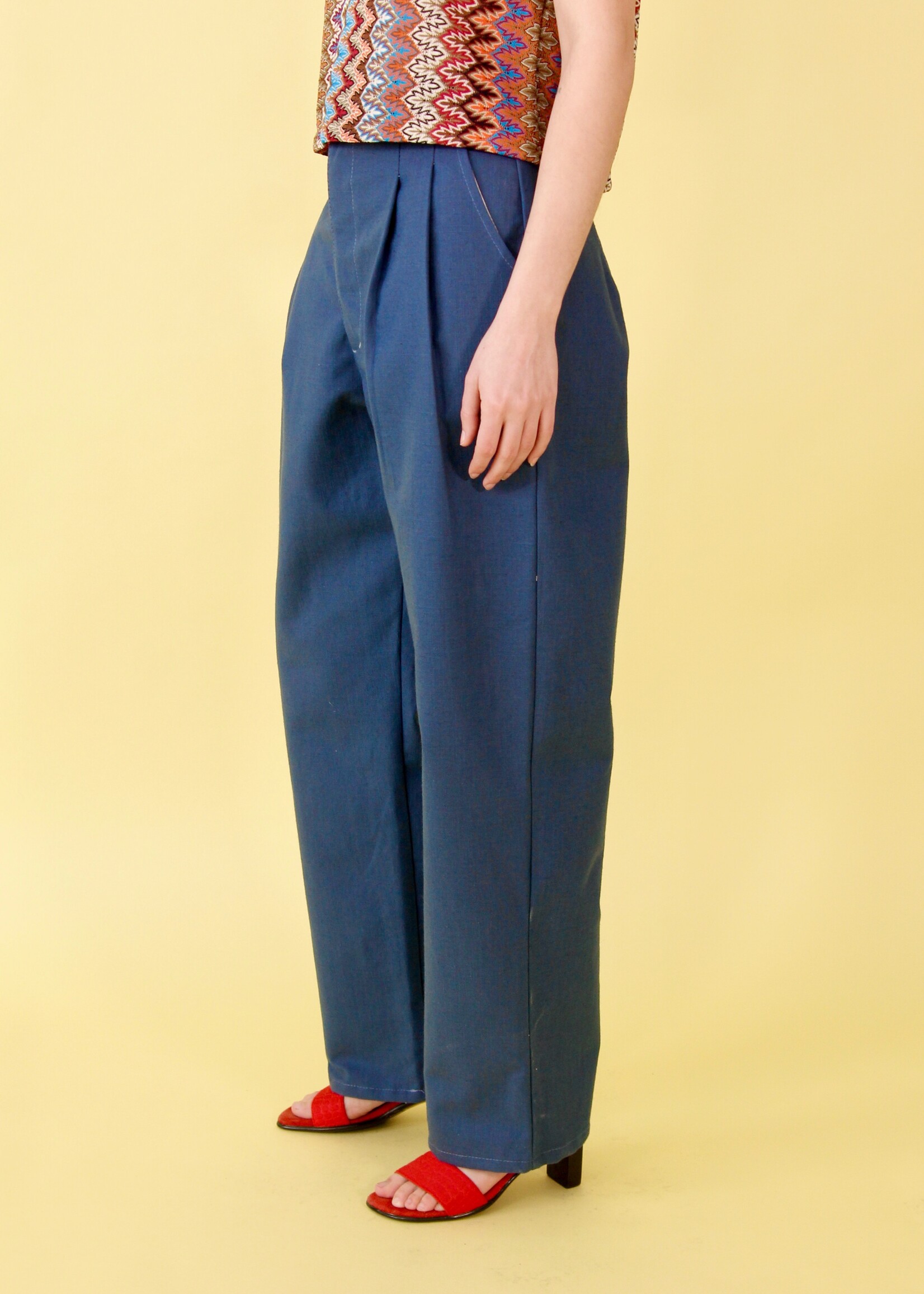 Studio Citizen Studio Citizen Pleated Pants - Heavy Blue Linen