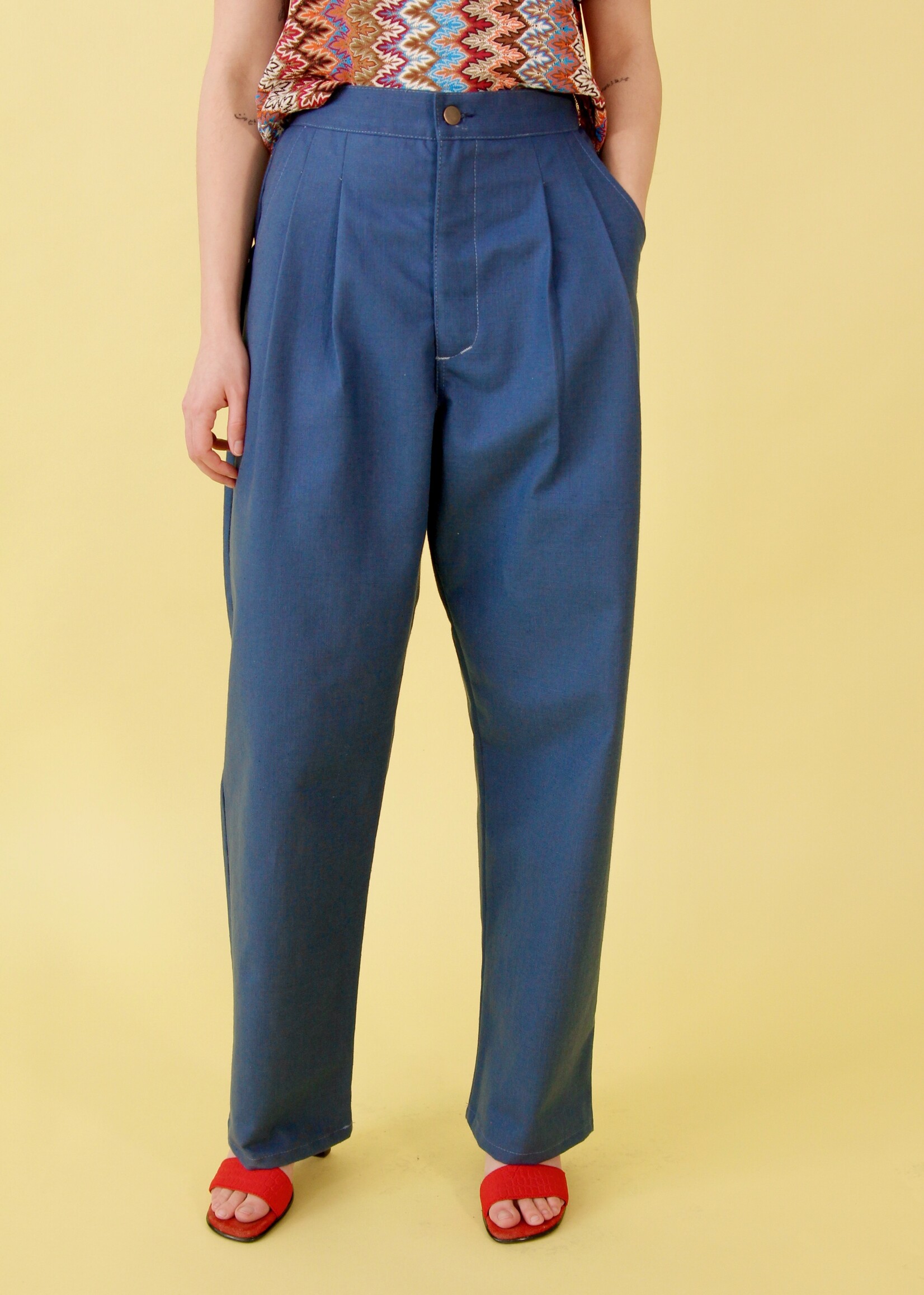 Studio Citizen Studio Citizen Pleated Pants - Heavy Blue Linen