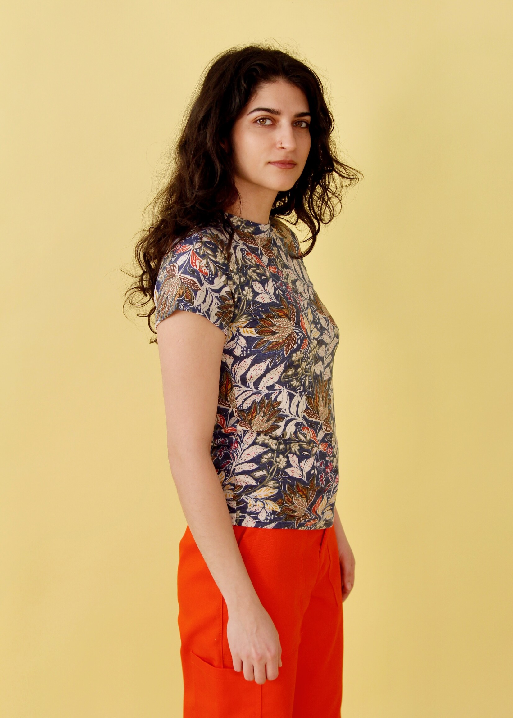 Studio Citizen Studio Citizen Baby Tee Long in Blue Floral