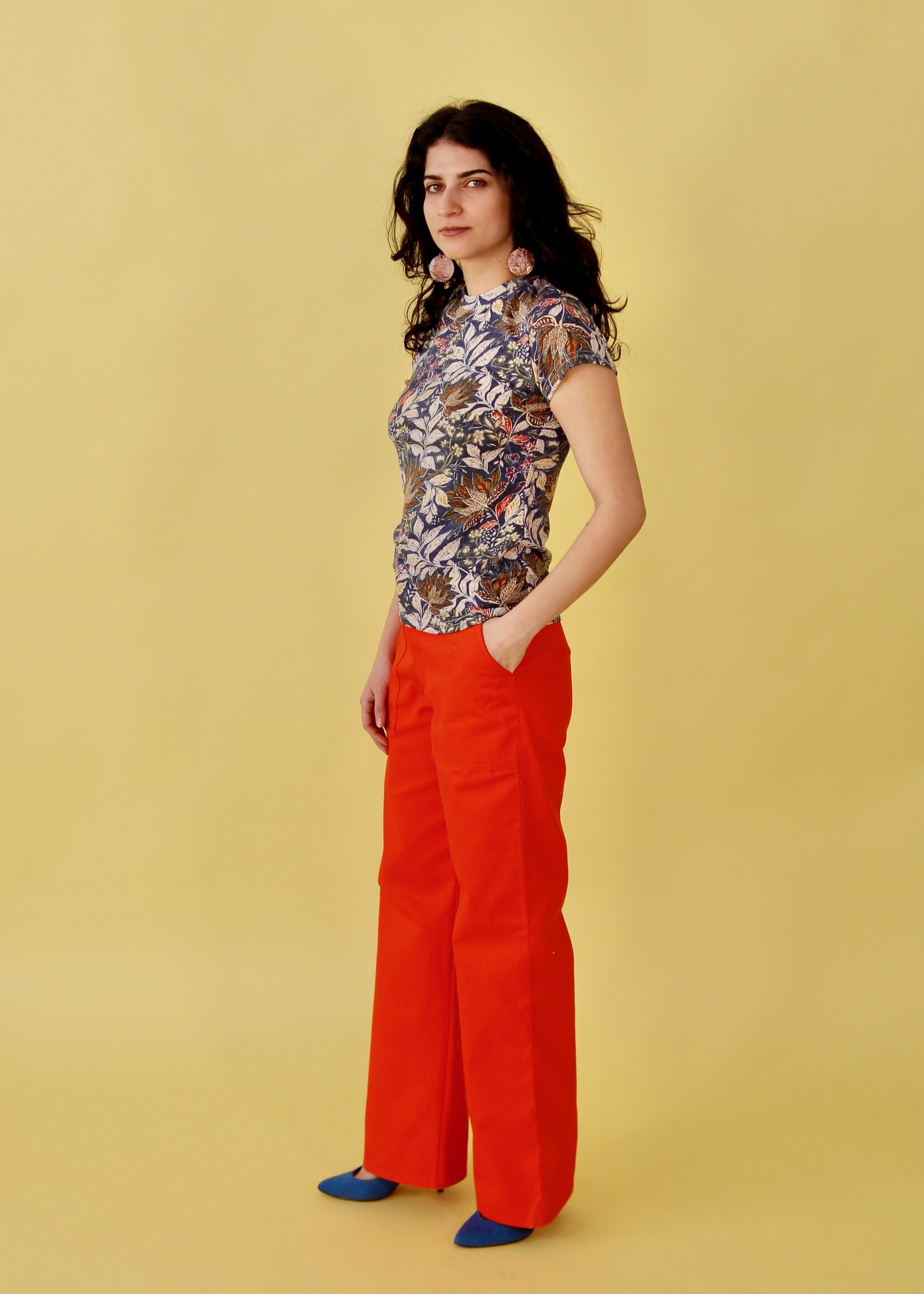 Studio Citizen Studio Citizen Baby Tee Long in Blue Floral