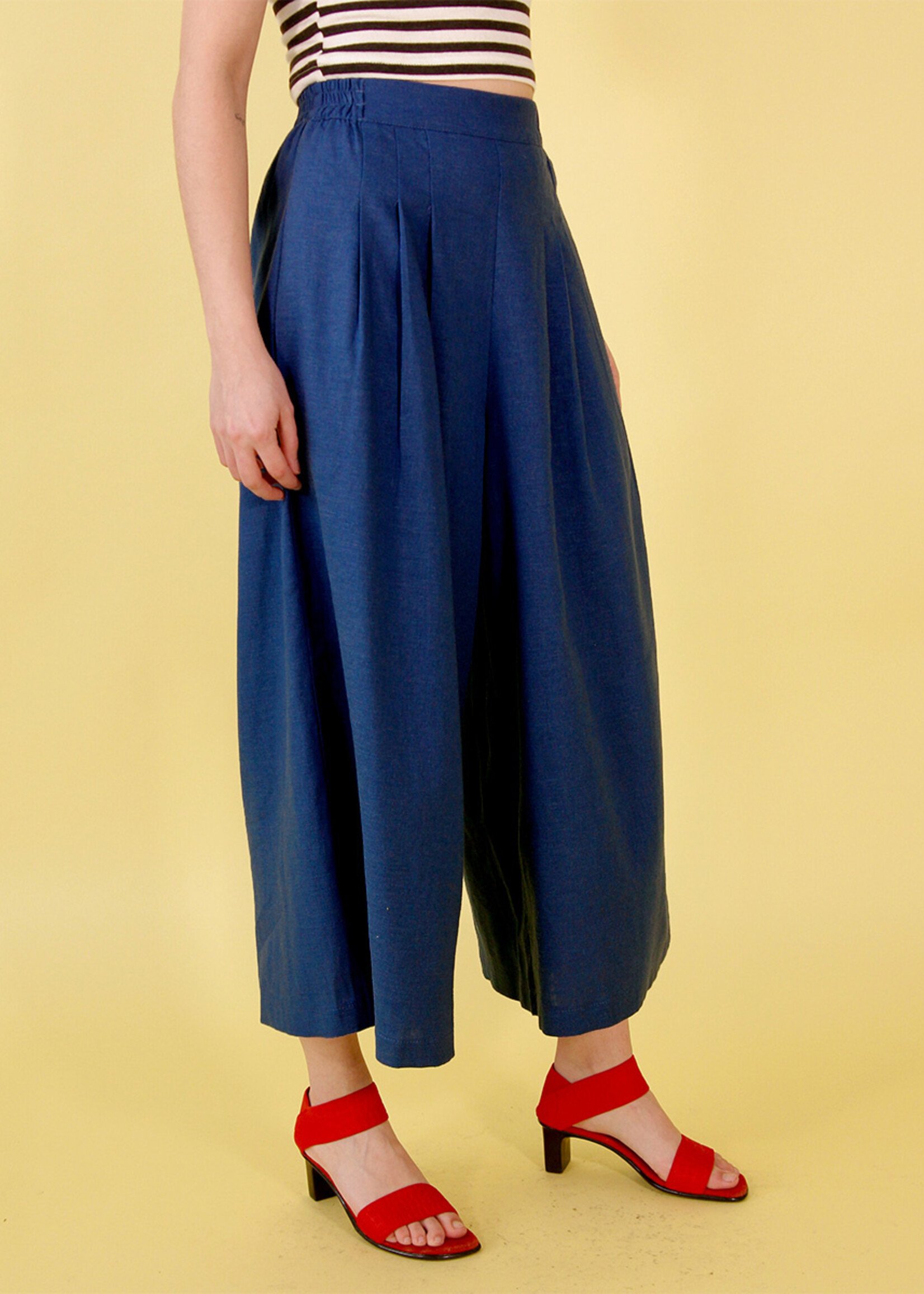 Studio Citizen Studio Citizen Palazzo Pants in Navy Blue Linen