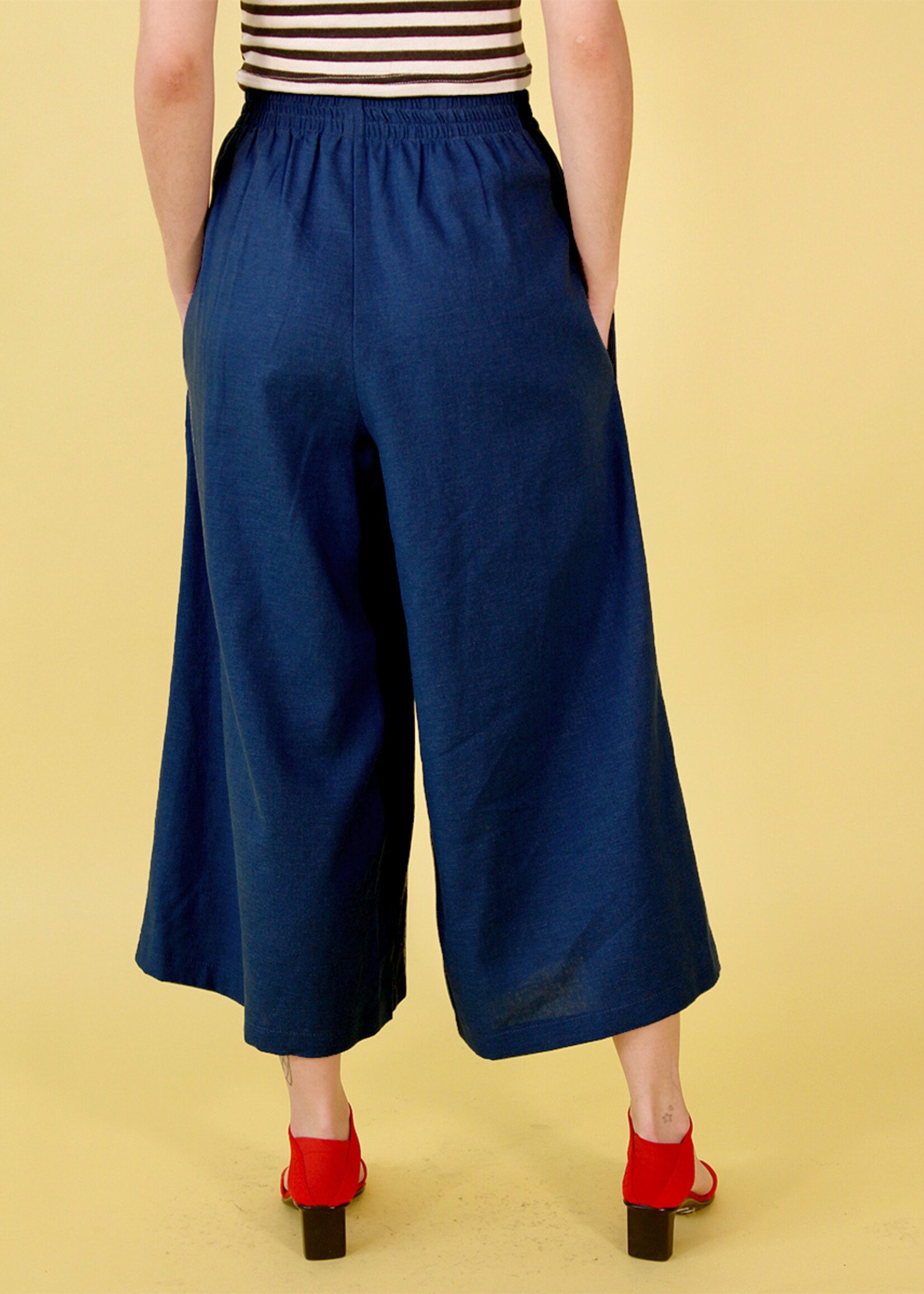 Studio Citizen Studio Citizen Palazzo Pants in Navy Blue Linen