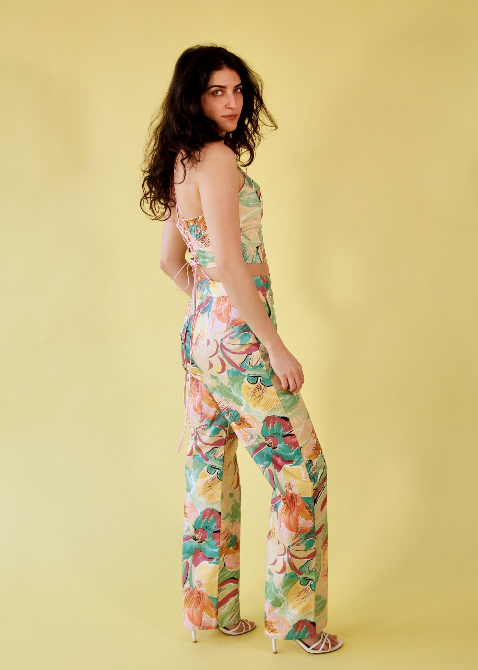 Studio Citizen Studio Citizen Straight Cut Pants  in Tropical Floral