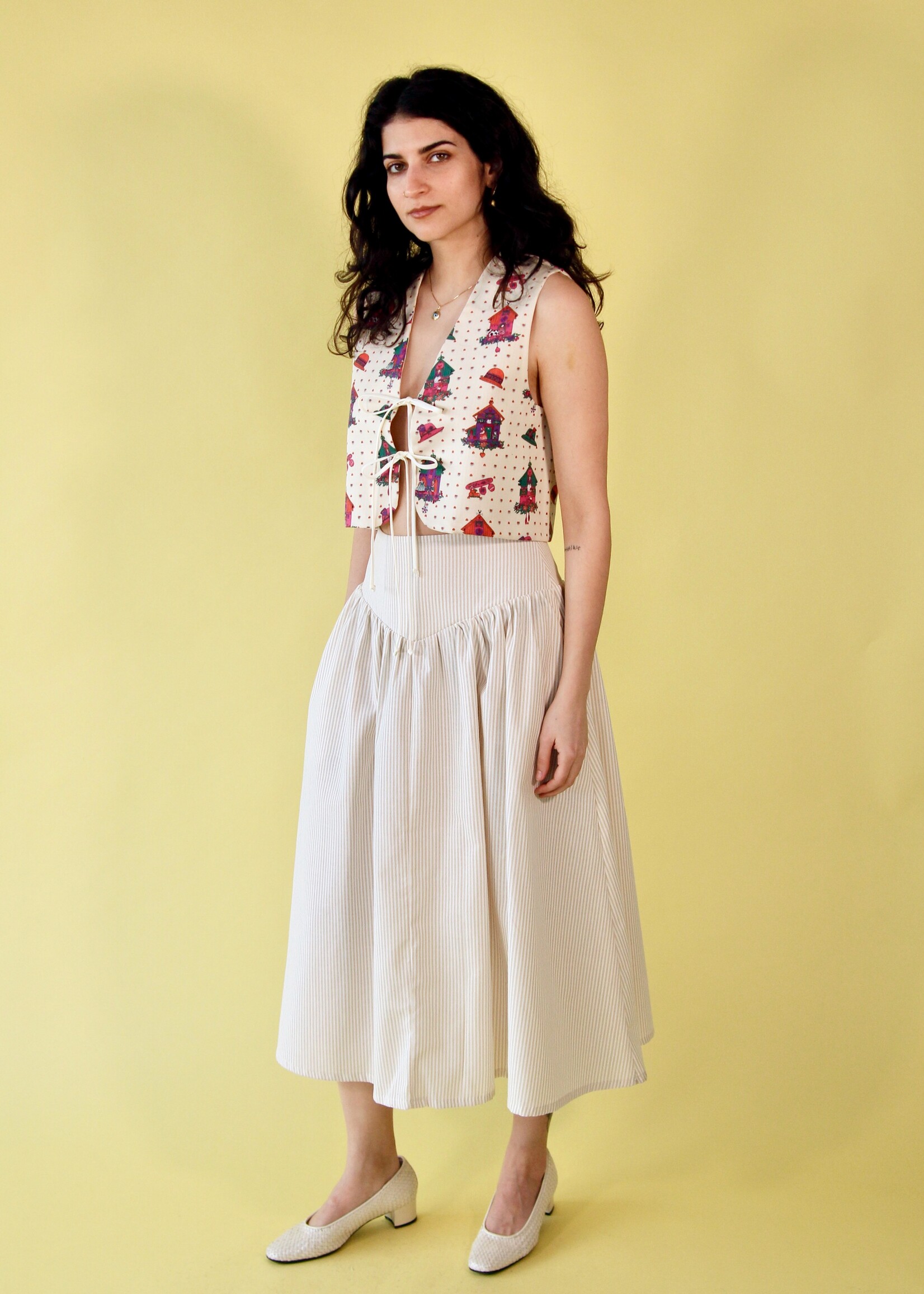 Studio Citizen Studio Citizen Tie Vest in Cuckoo Clock print
