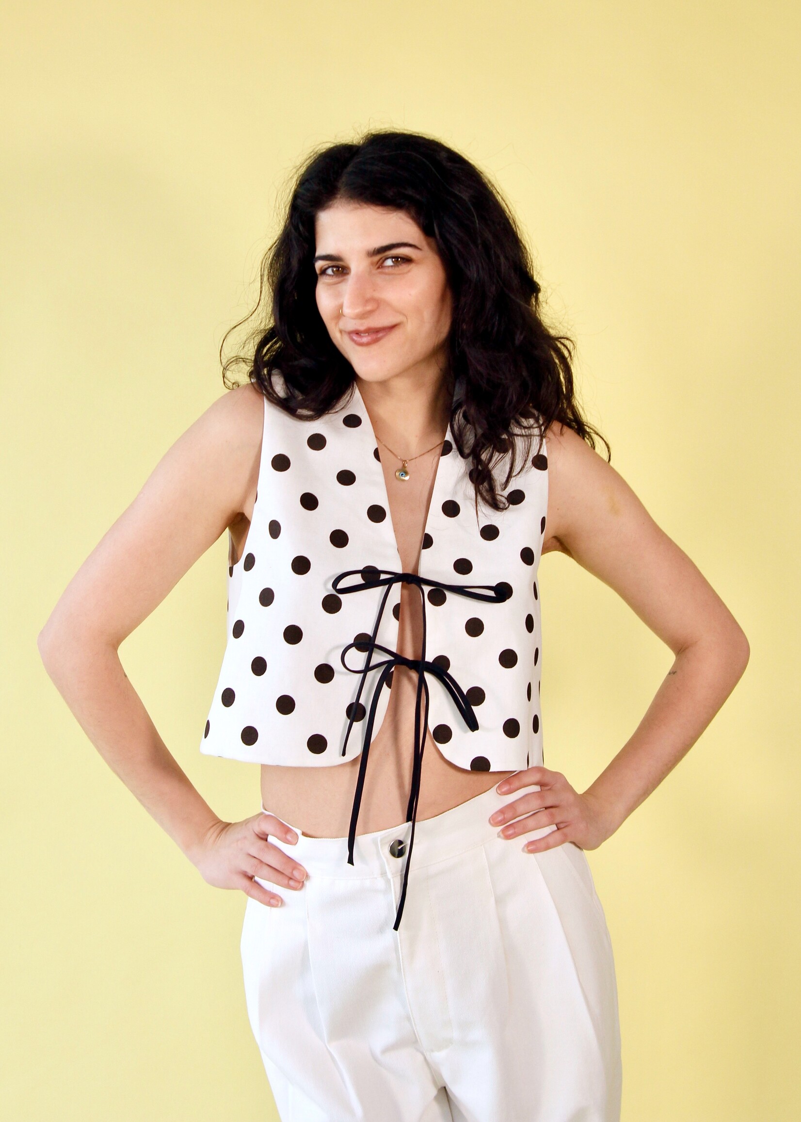 Studio Citizen Studio Citizen Tie Vest in White w/Black Polka Dots