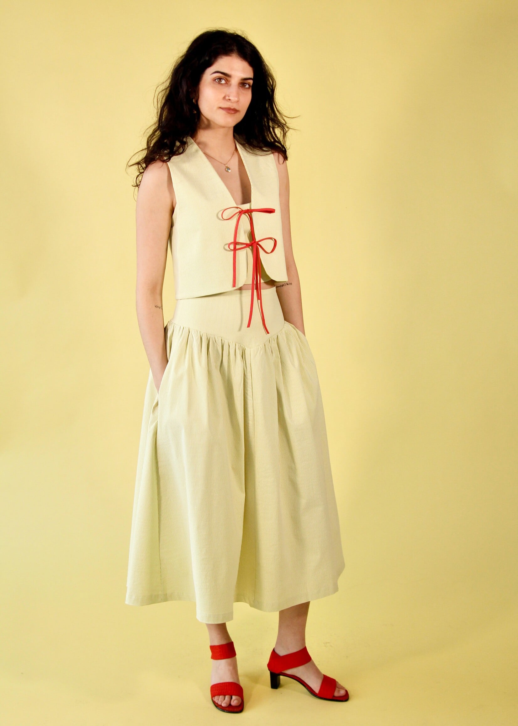 Studio Citizen Studio Citizen Tie Vest in Lime Pin-Stripe
