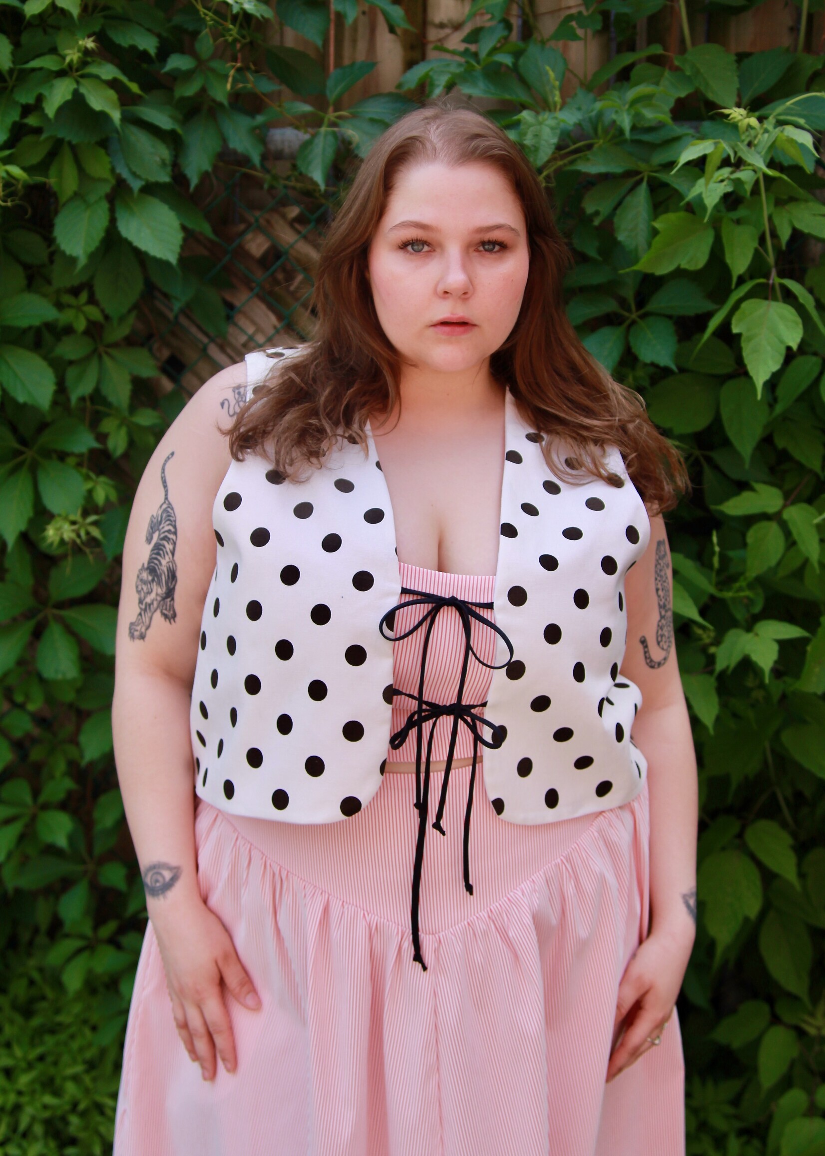 Studio Citizen Studio Citizen Tie Vest in White w/Black Polka Dots