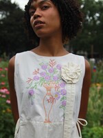 Studio Citizen Mole X Studio Citizen Upcycled Linen Rosette Pin - Cream Linen 2