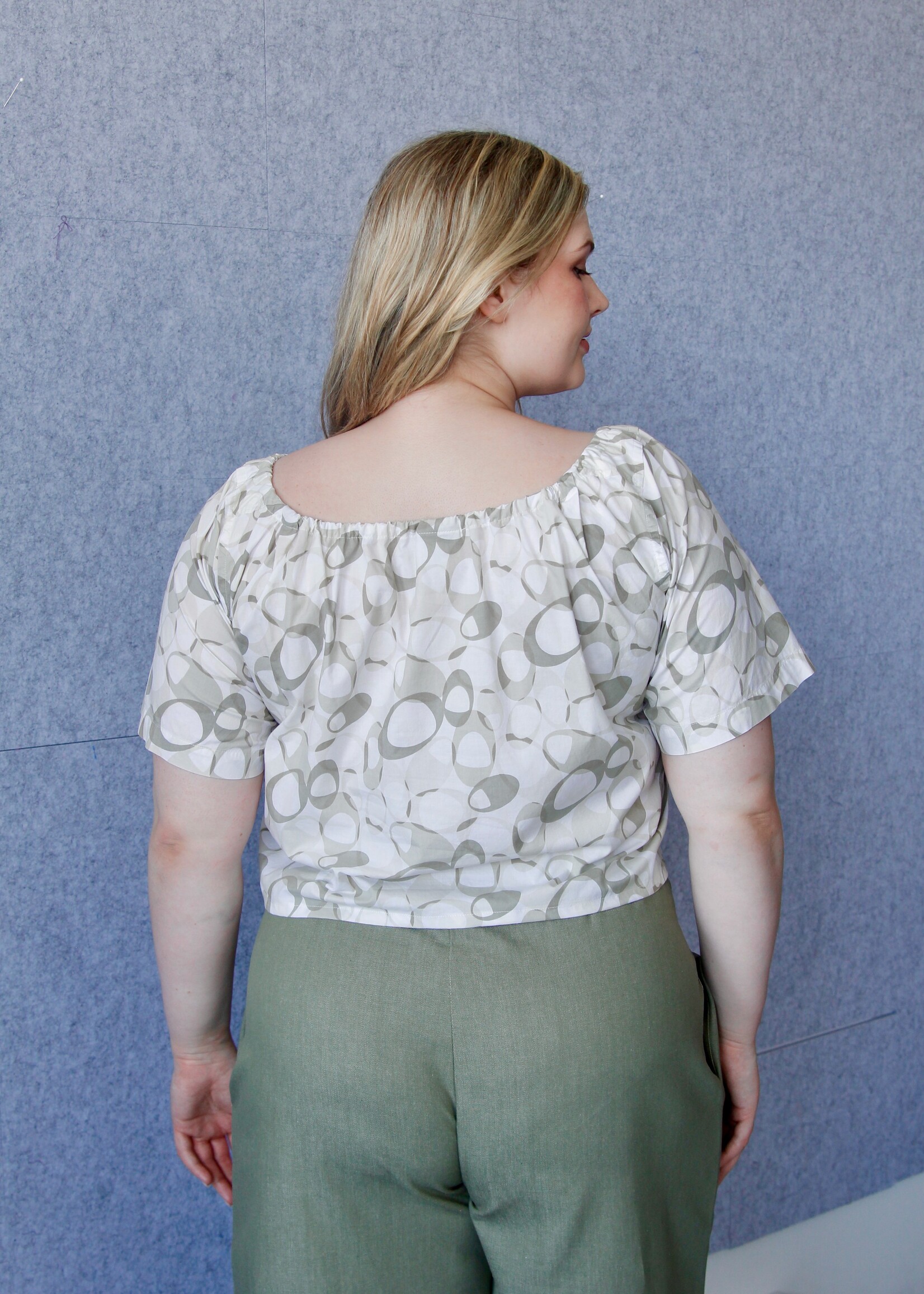 Studio Citizen Upcycyled Back to School Top -Beige circle - XL