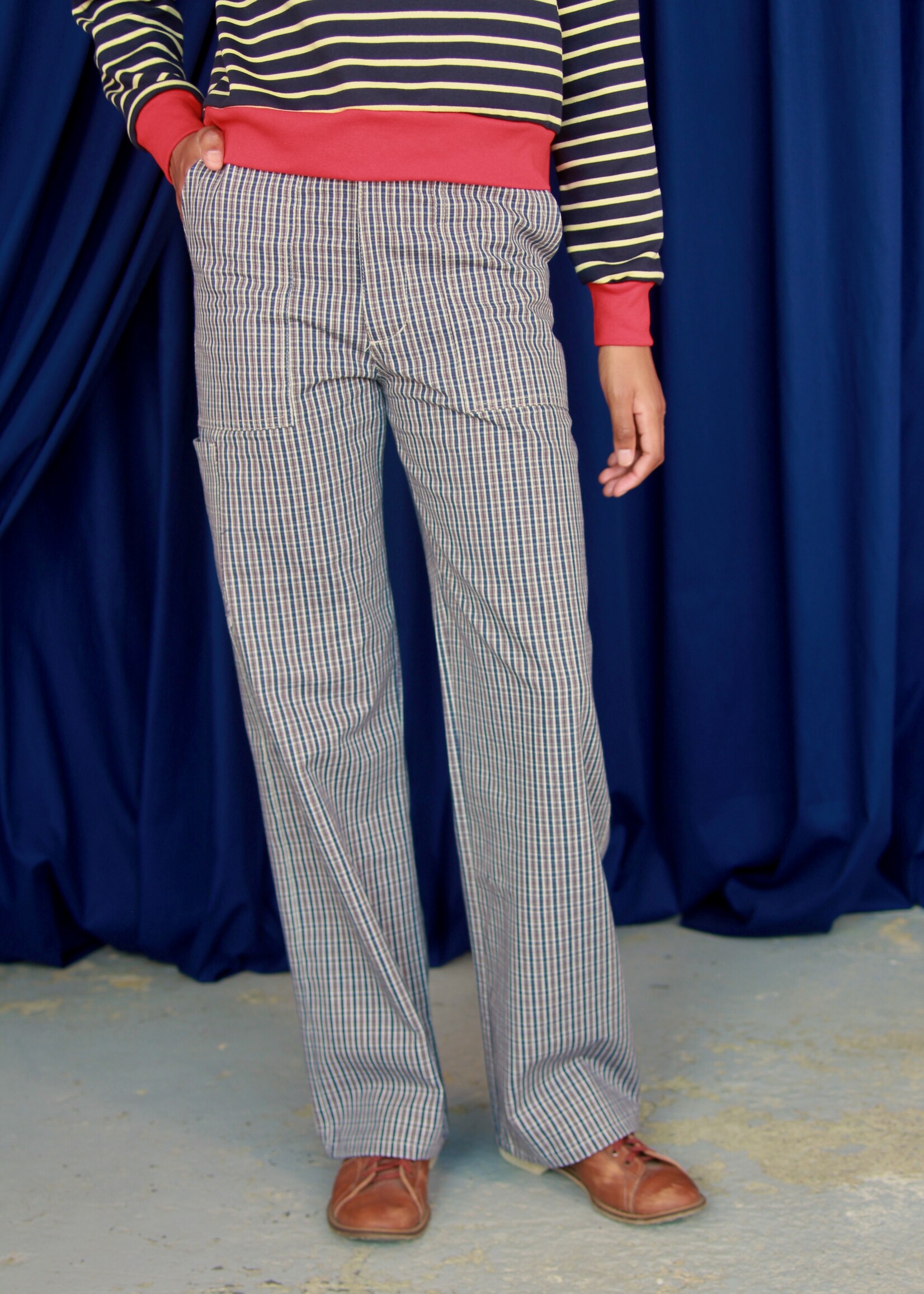 Studio Citizen Studio Citizen Carpenter Pants in Blue Plaid