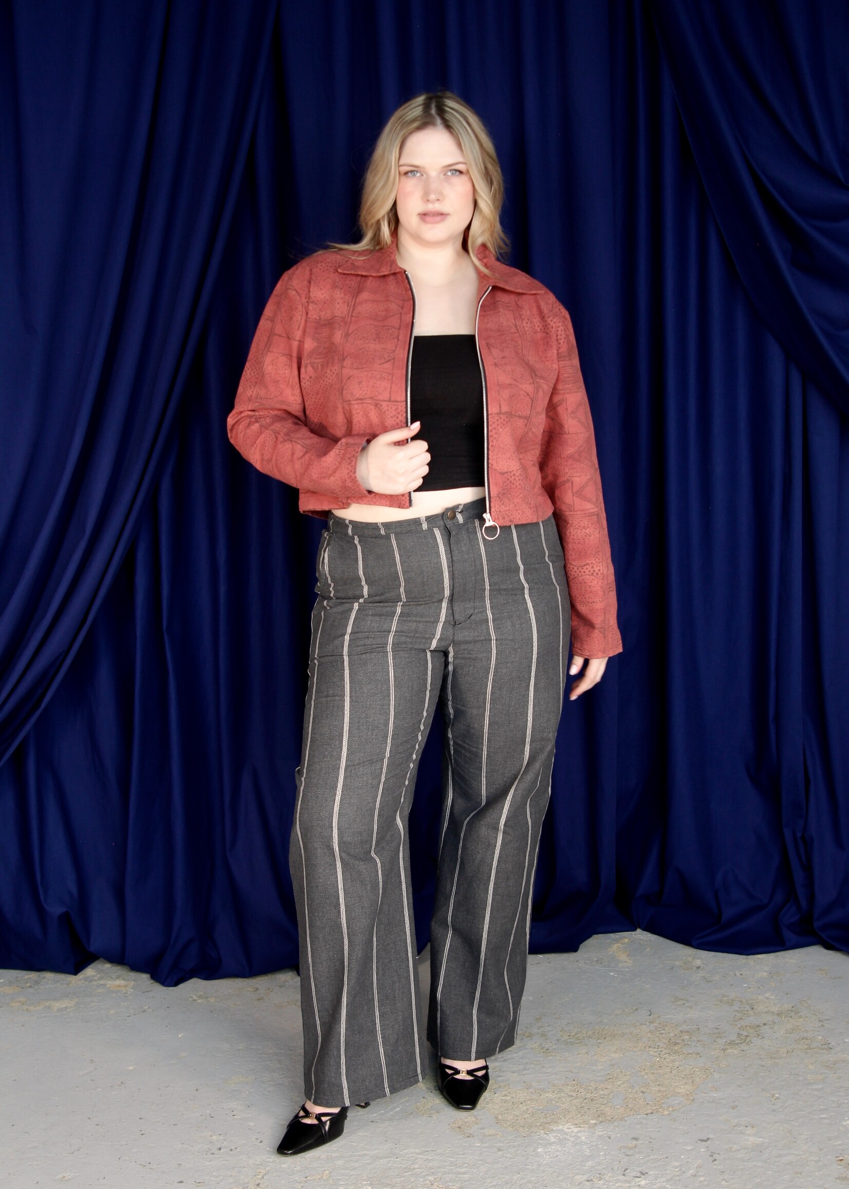 Studio Citizen Studio Citizen Straight Cut Pants in Grey Stripe Canvas