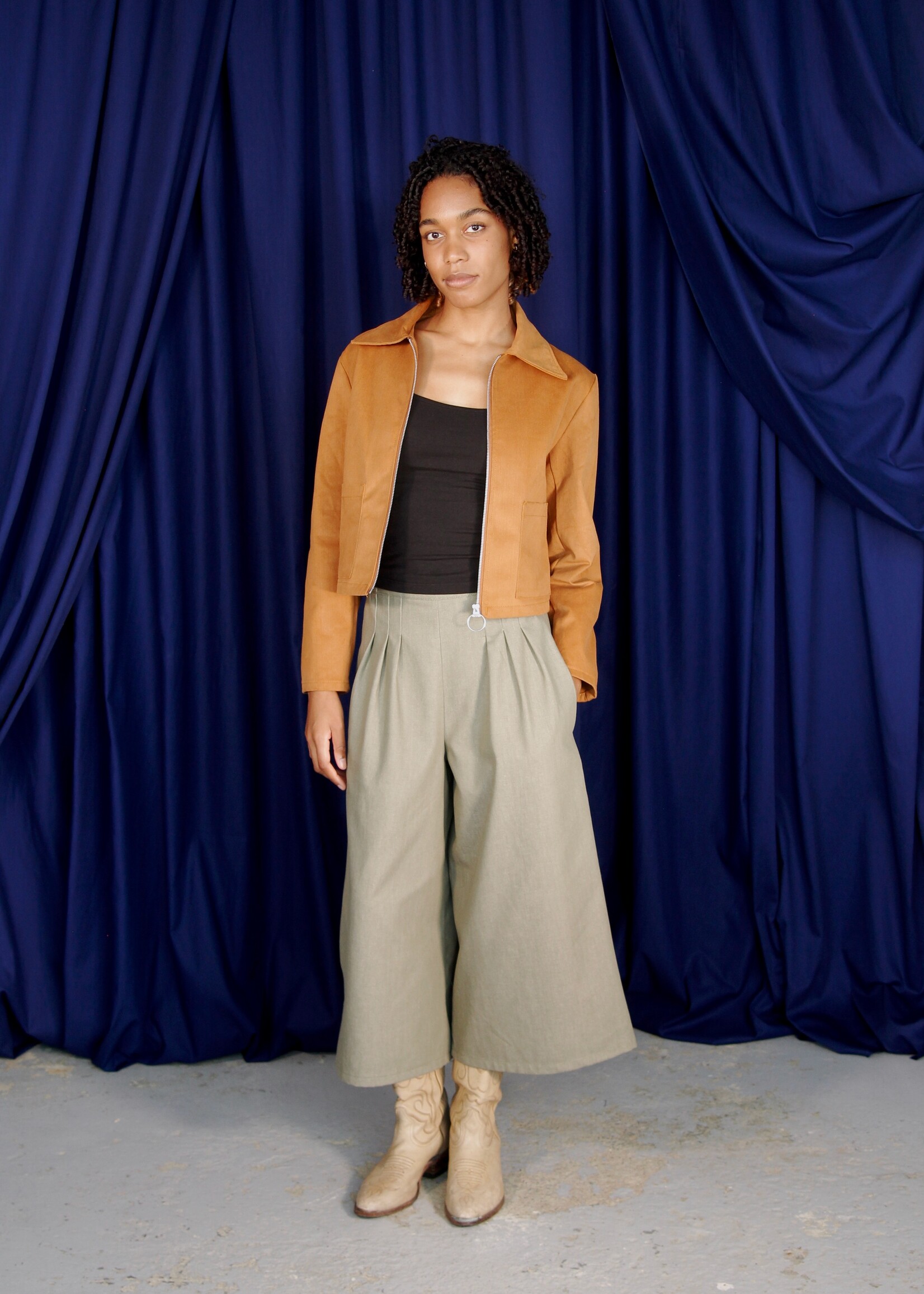 Studio Citizen Studio Citizen Zipper Jacket in Brown Ochre