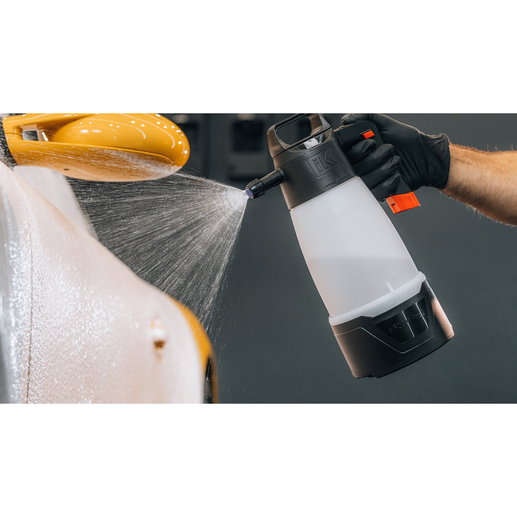 IK Sprayers iK E-FOAM Pro 2 Battery-Powered Foam Sprayer