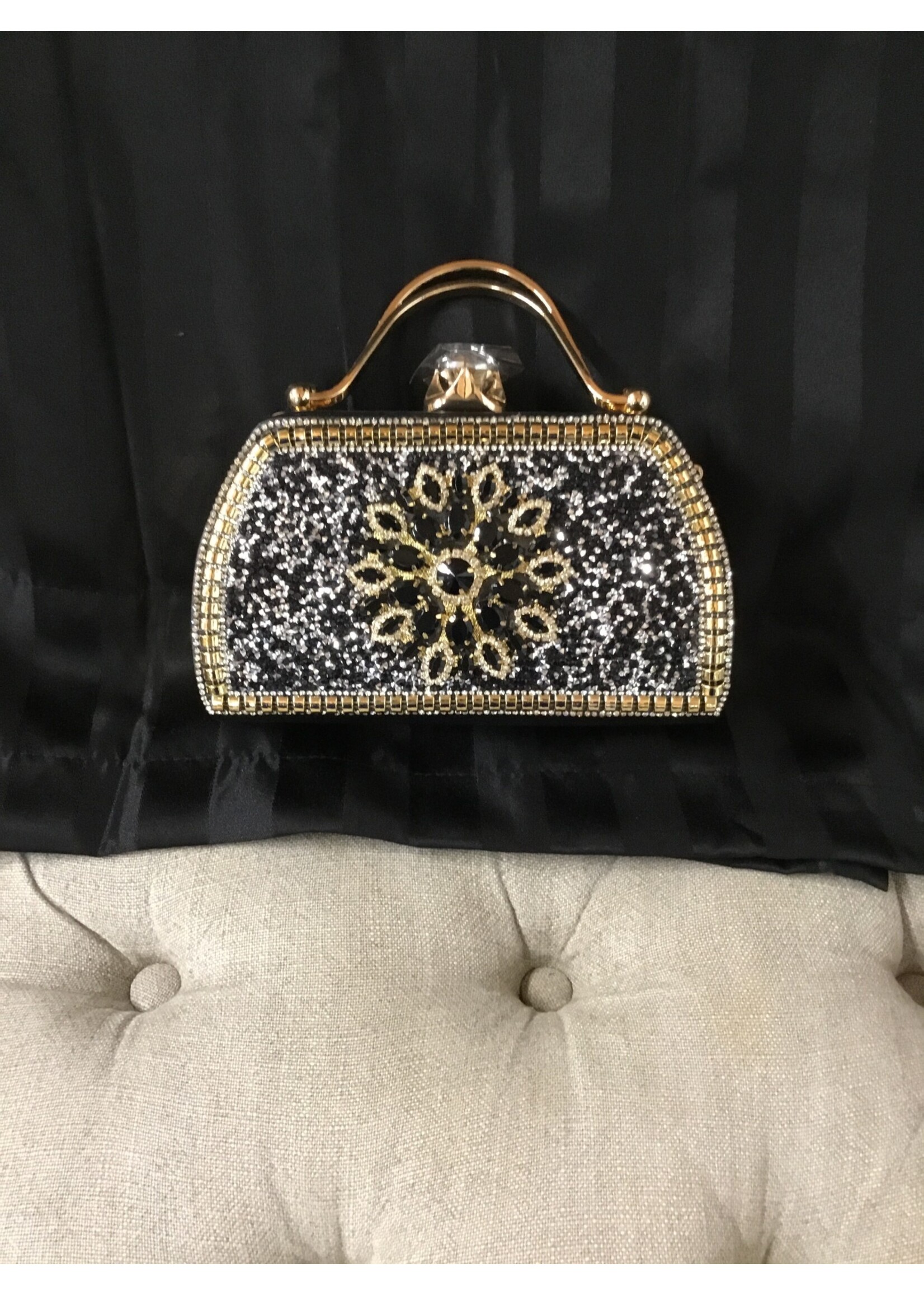 Accent evening bag