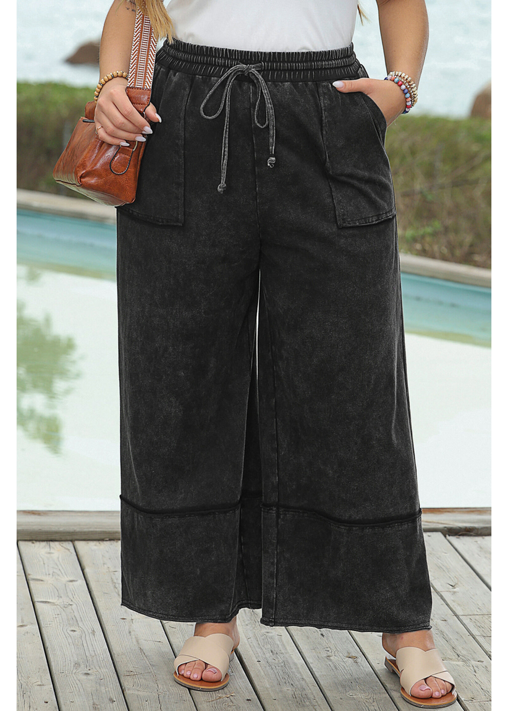 Black Plus Mineral Wash Exposed Seam Wide Leg Cropped Pants