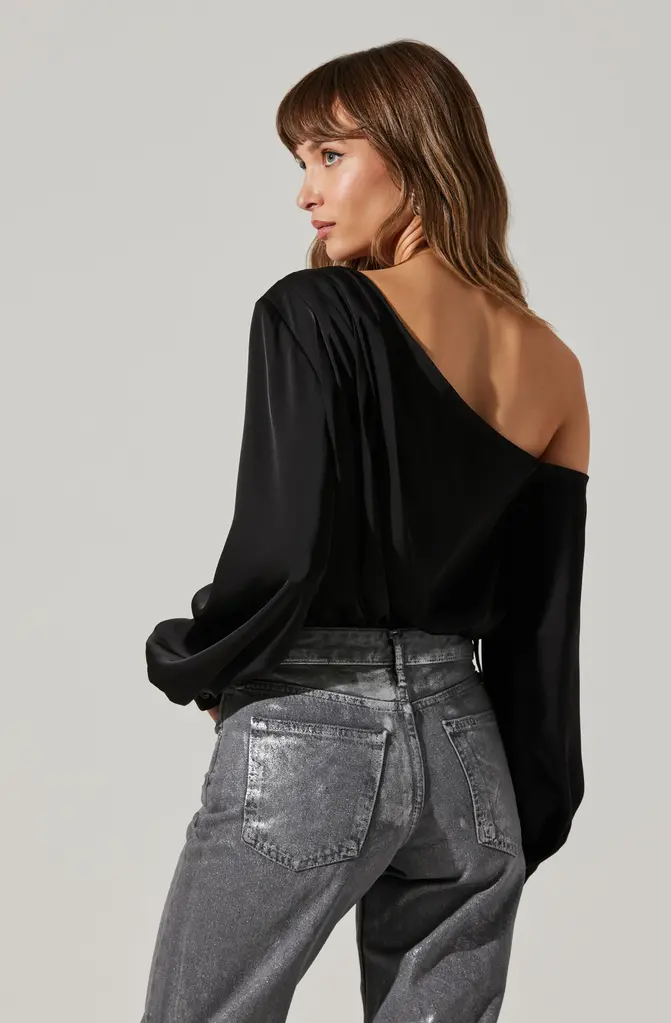 ASTR Nieves Top