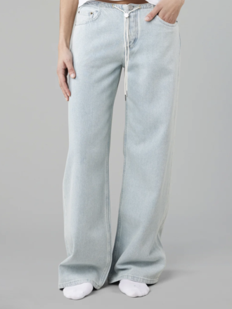 Still Here Cool Jean