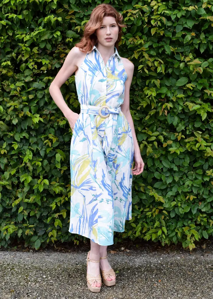 Never A Wallflower Princess Seam Sleeveless Dress