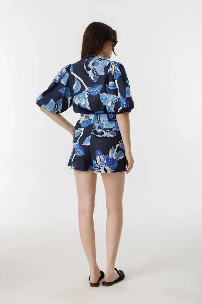 Lanhtropy Frida Linen Shorts